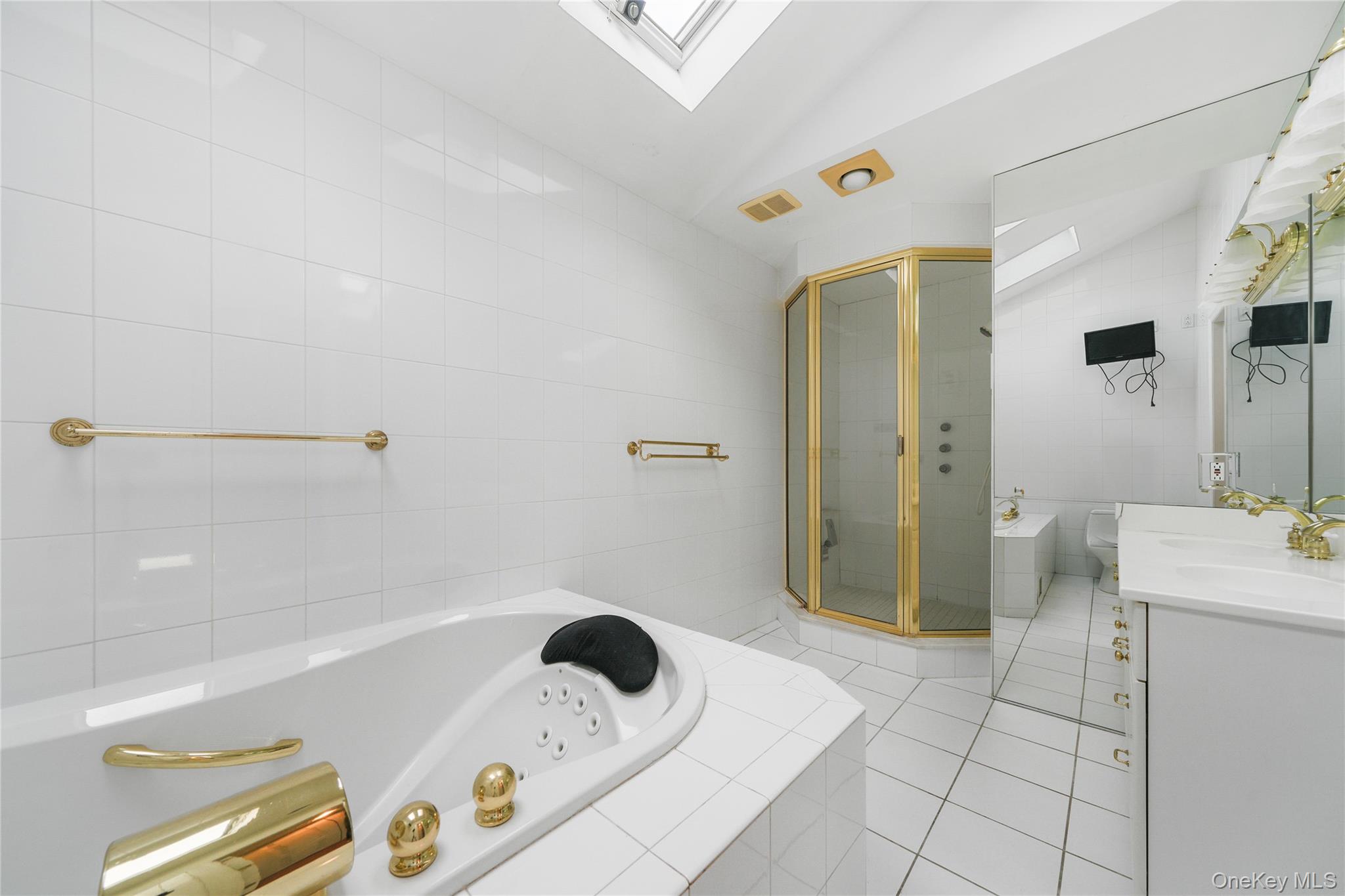 #20 photo, 11 Fern Oval, Orangeburg , NY 10962