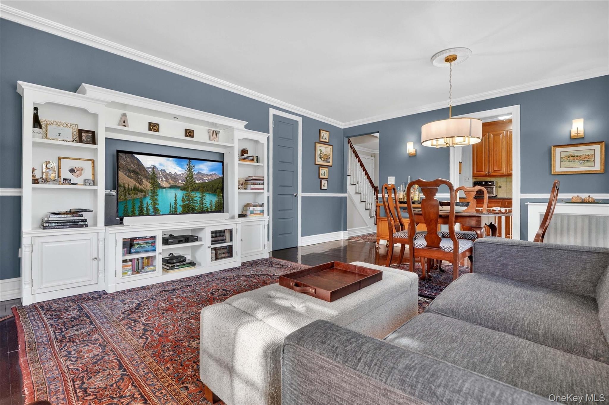 #11 photo, 20 N Broadway, White Plains , NY 10601