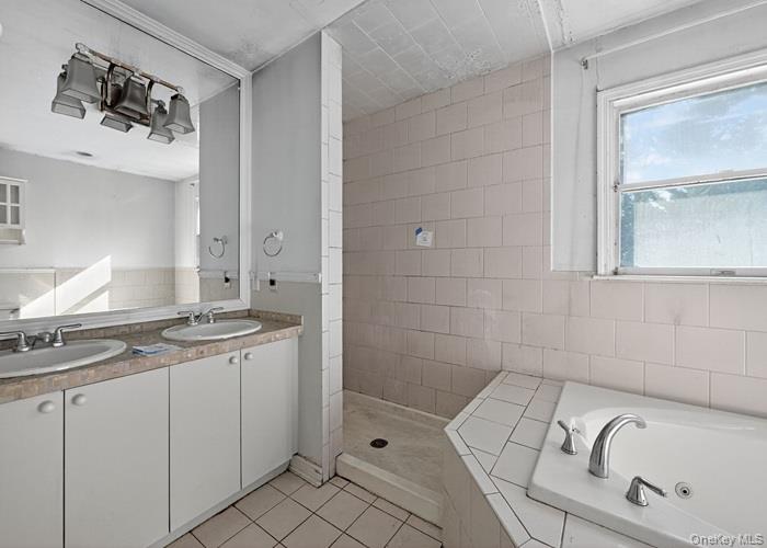 #19 photo, 168 Hickory Street, サフォーク郡 Port Jefferson Station , NY 11776