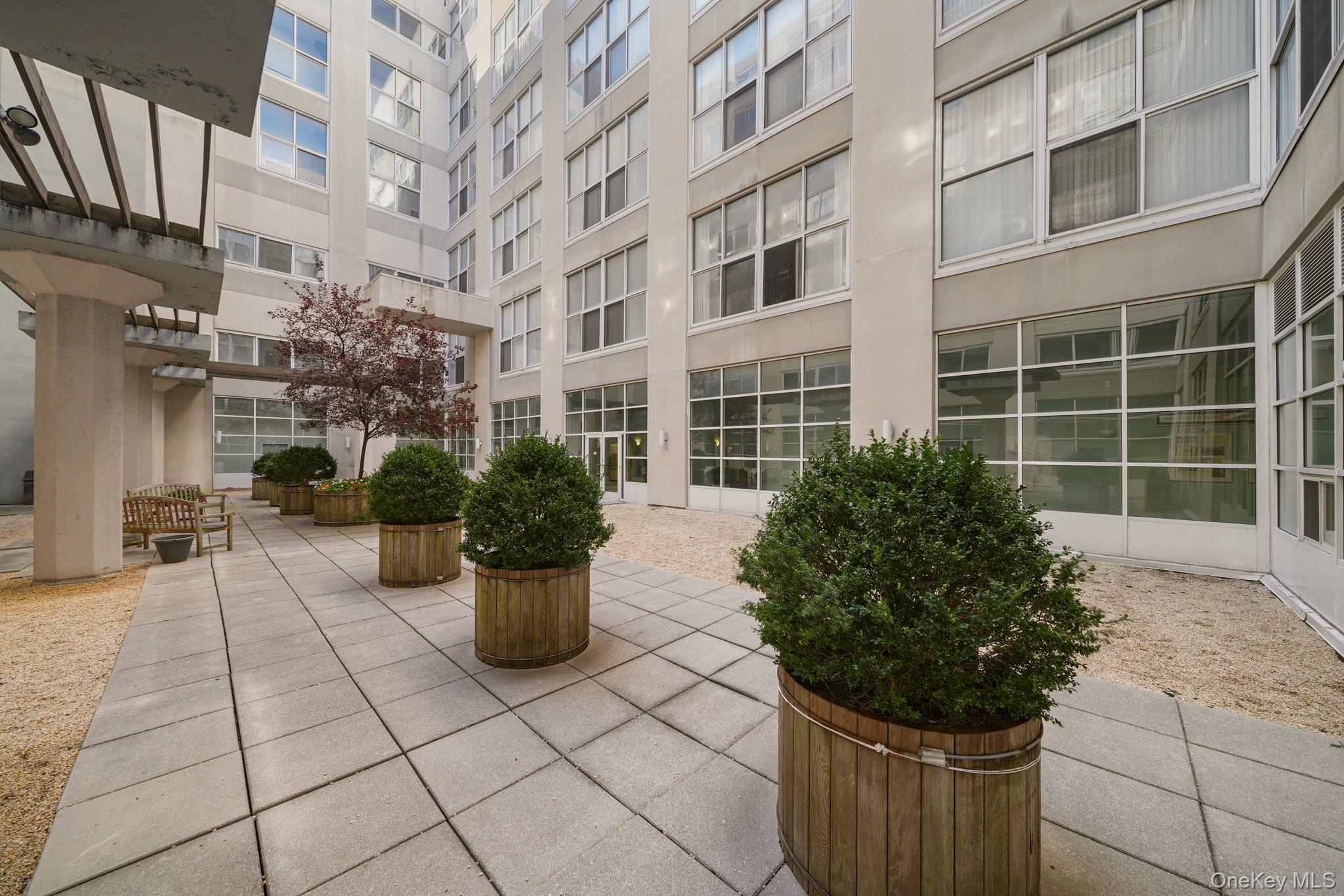 #19 photo, 1 Landmark Square, Port Chester , NY 10573