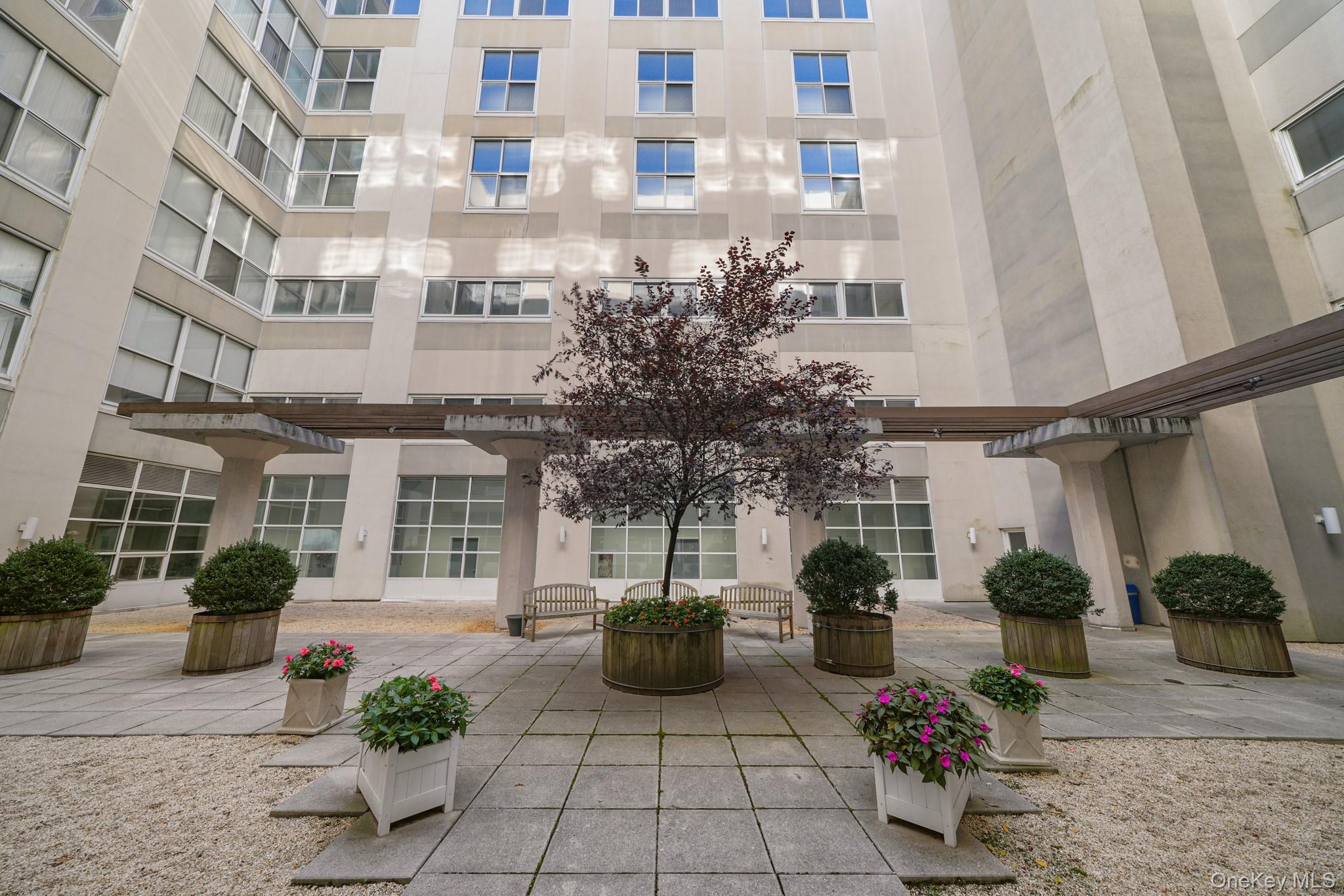 #20 photo, 1 Landmark Square, Port Chester , NY 10573