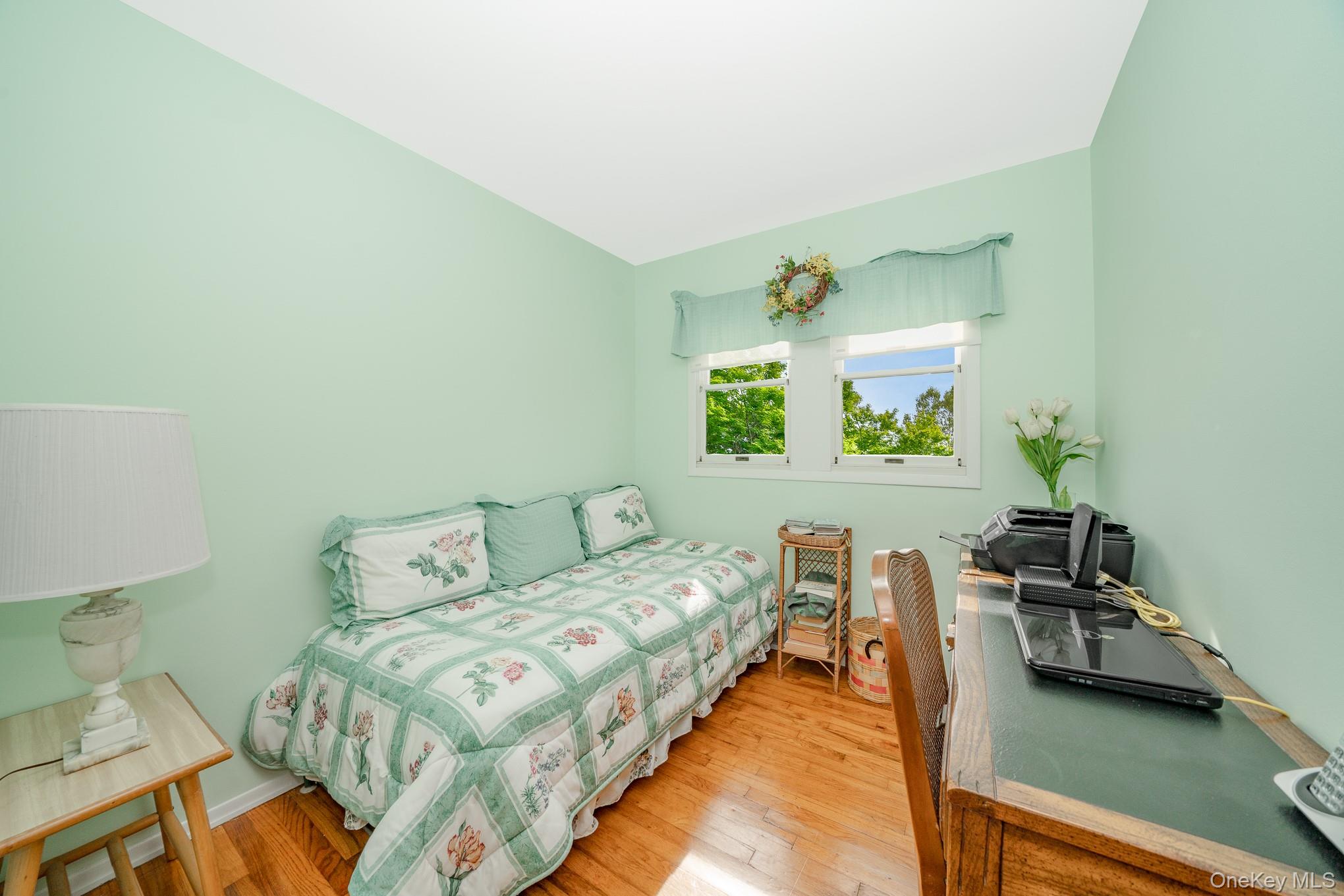 #14 photo, 10 Argonne Road, サフォーク郡 Hampton Bays , NY 11946