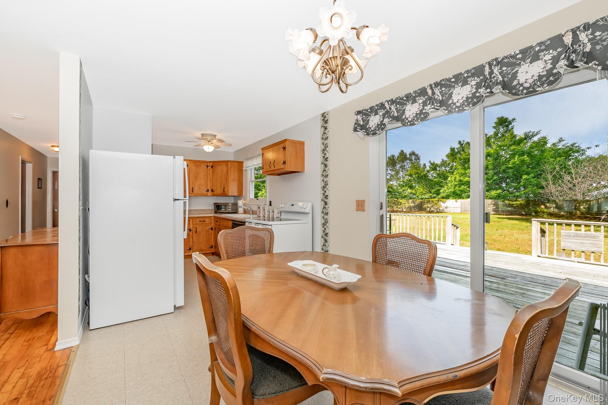 #7 photo, 10 Argonne Road, サフォーク郡 Hampton Bays , NY 11946