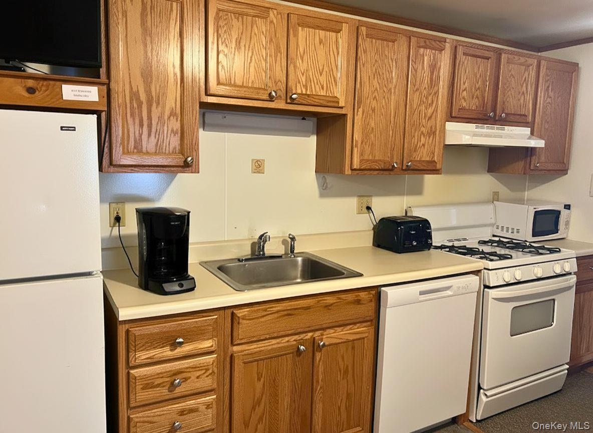 #17 photo, 2354 Rt 9n, Lake George , NY 12845