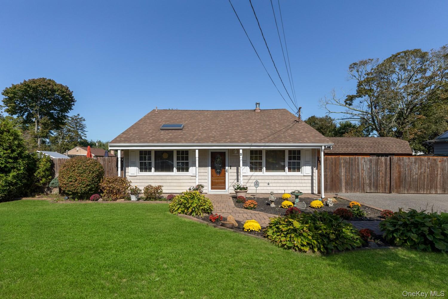 #2 photo, 3 Hoover Court, サフォーク郡 Mastic , NY 11950