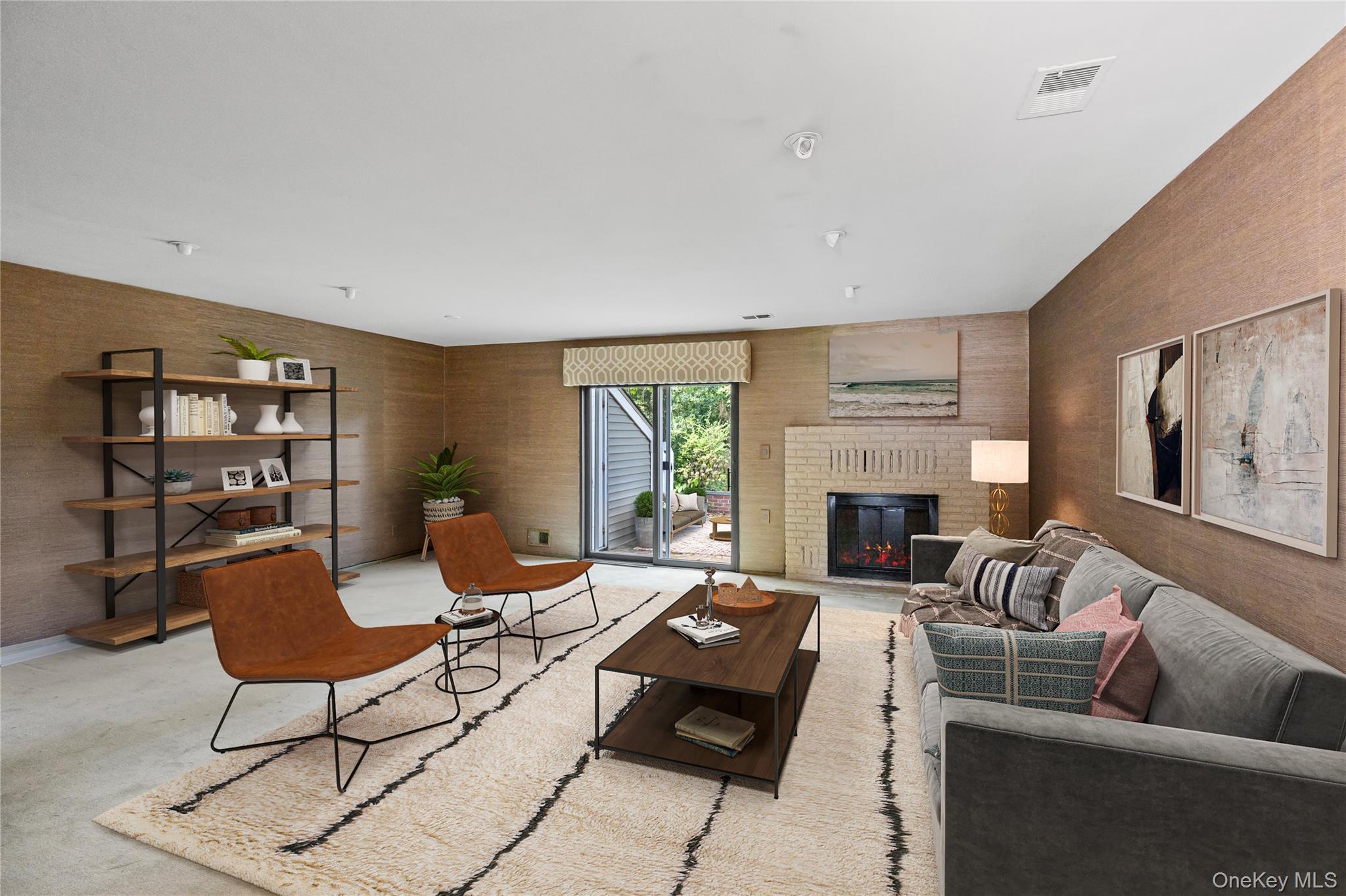 #15 photo, 78 Hayloft Court, Huntington Station , NY 11746