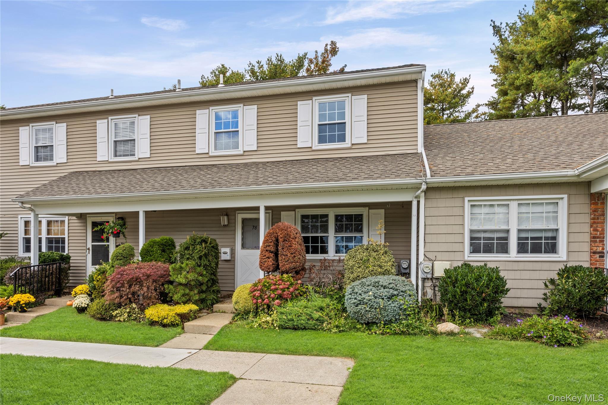 #2 photo, 78 Hayloft Court, Huntington Station , NY 11746