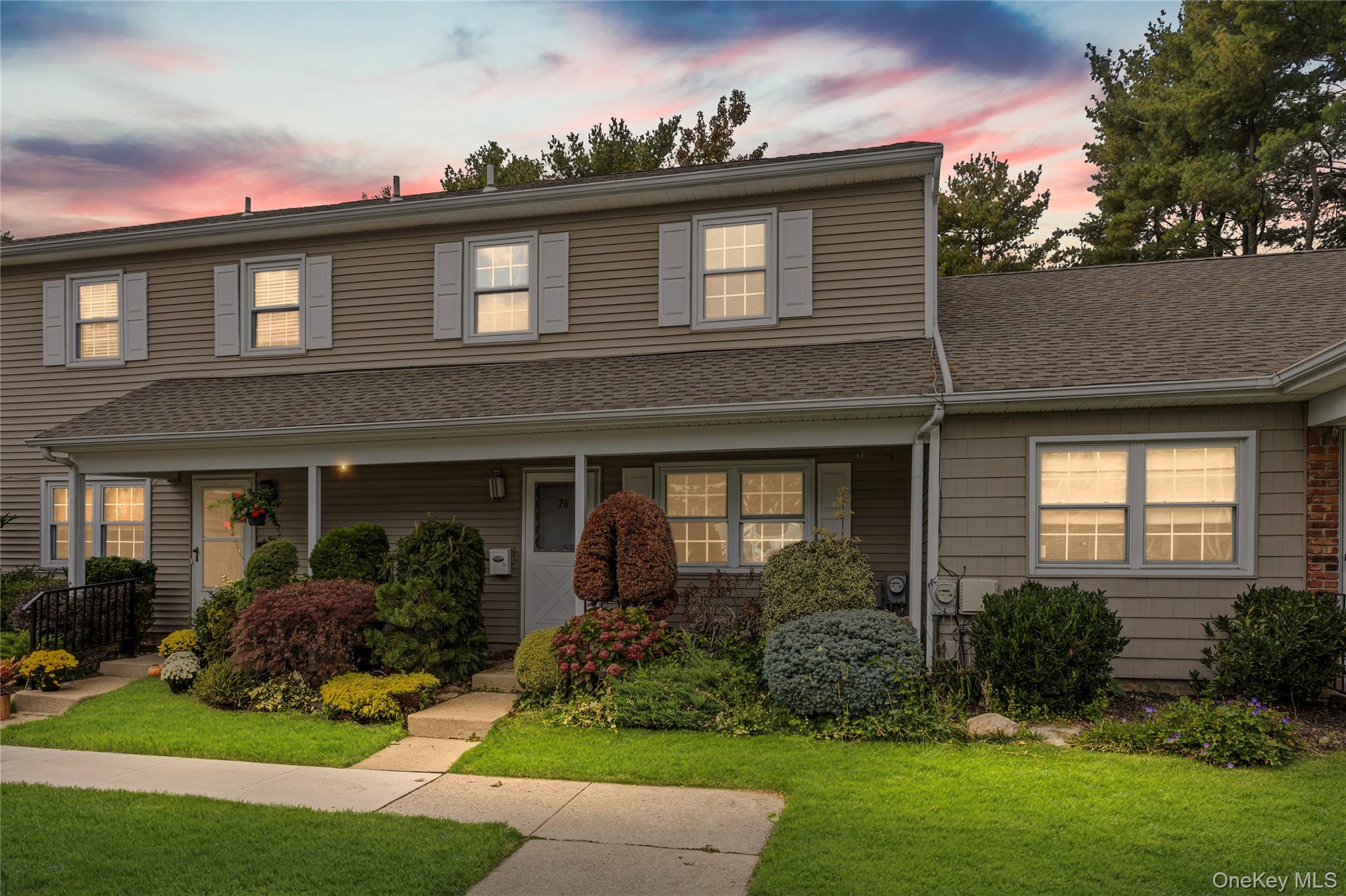 #3 photo, 78 Hayloft Court, Huntington Station , NY 11746