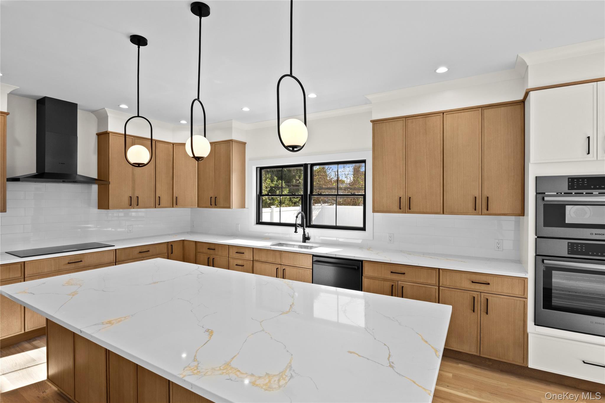 #17 photo, 38 Eldorado Boulevard, ナッソー郡 Plainview , NY 11803