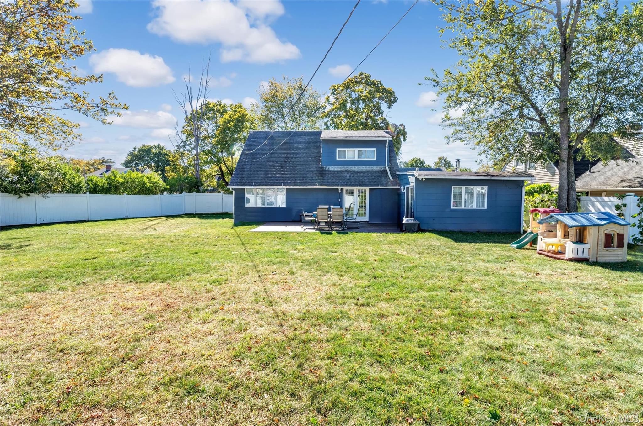 #13 photo, 93 Page Lane, ナッソー郡 Westbury , NY 11590