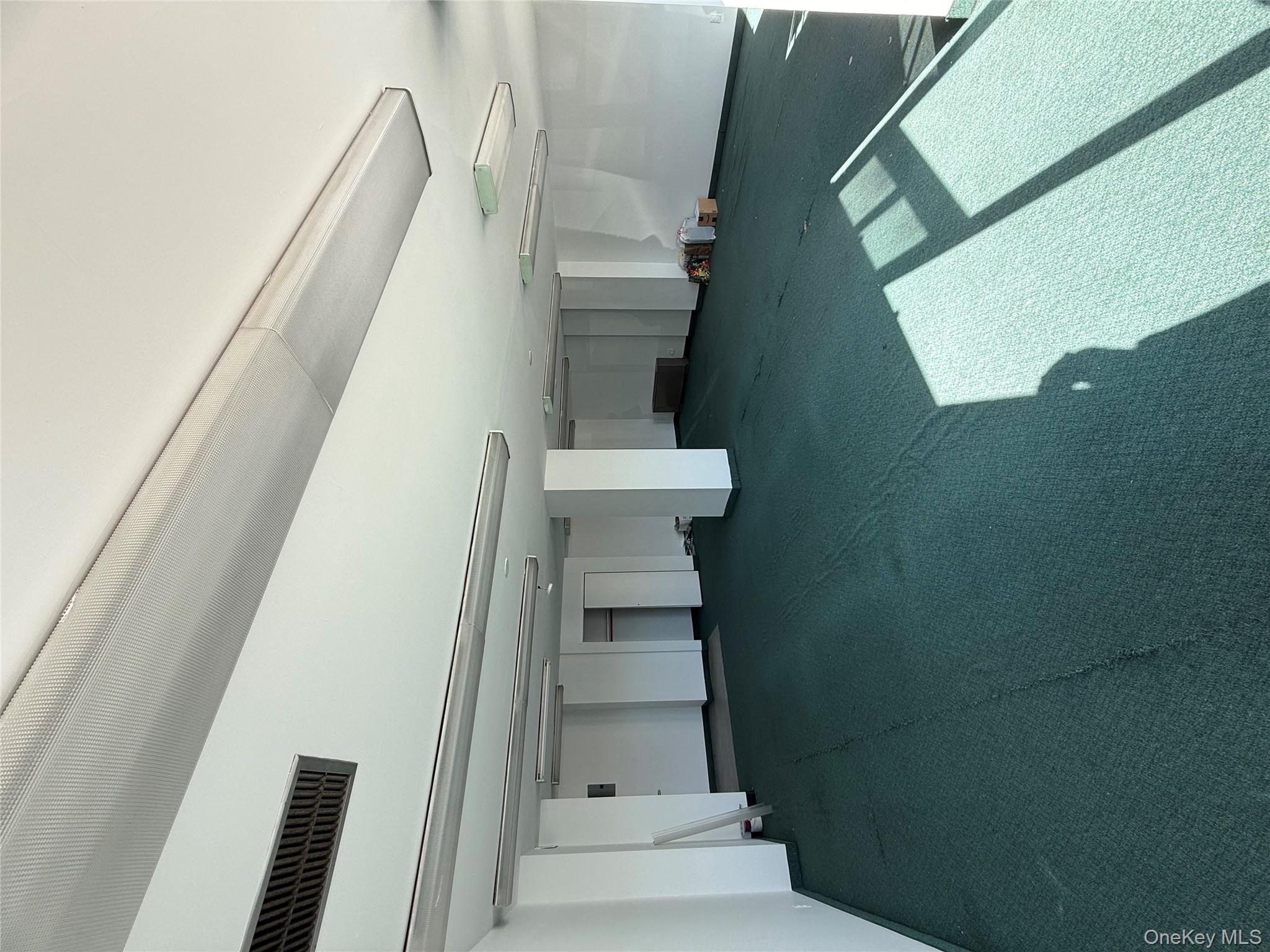 #4 photo, 175-20 Wexford Terrace, クイーンズ区 Jamaica Estates , NY 11432