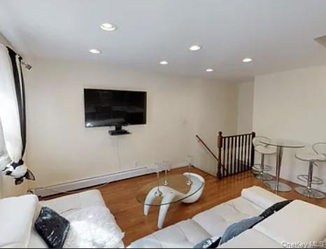 #2 photo, 13843 Springfield Boulevard, クイーンズ区 Springfield Gardens , NY 11413