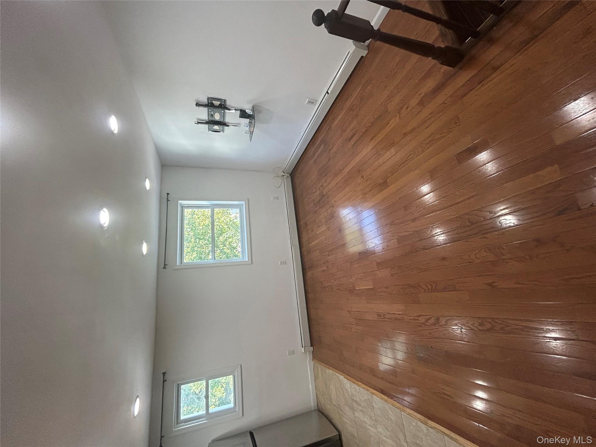 #8 photo, 13843 Springfield Boulevard, クイーンズ区 Springfield Gardens , NY 11413