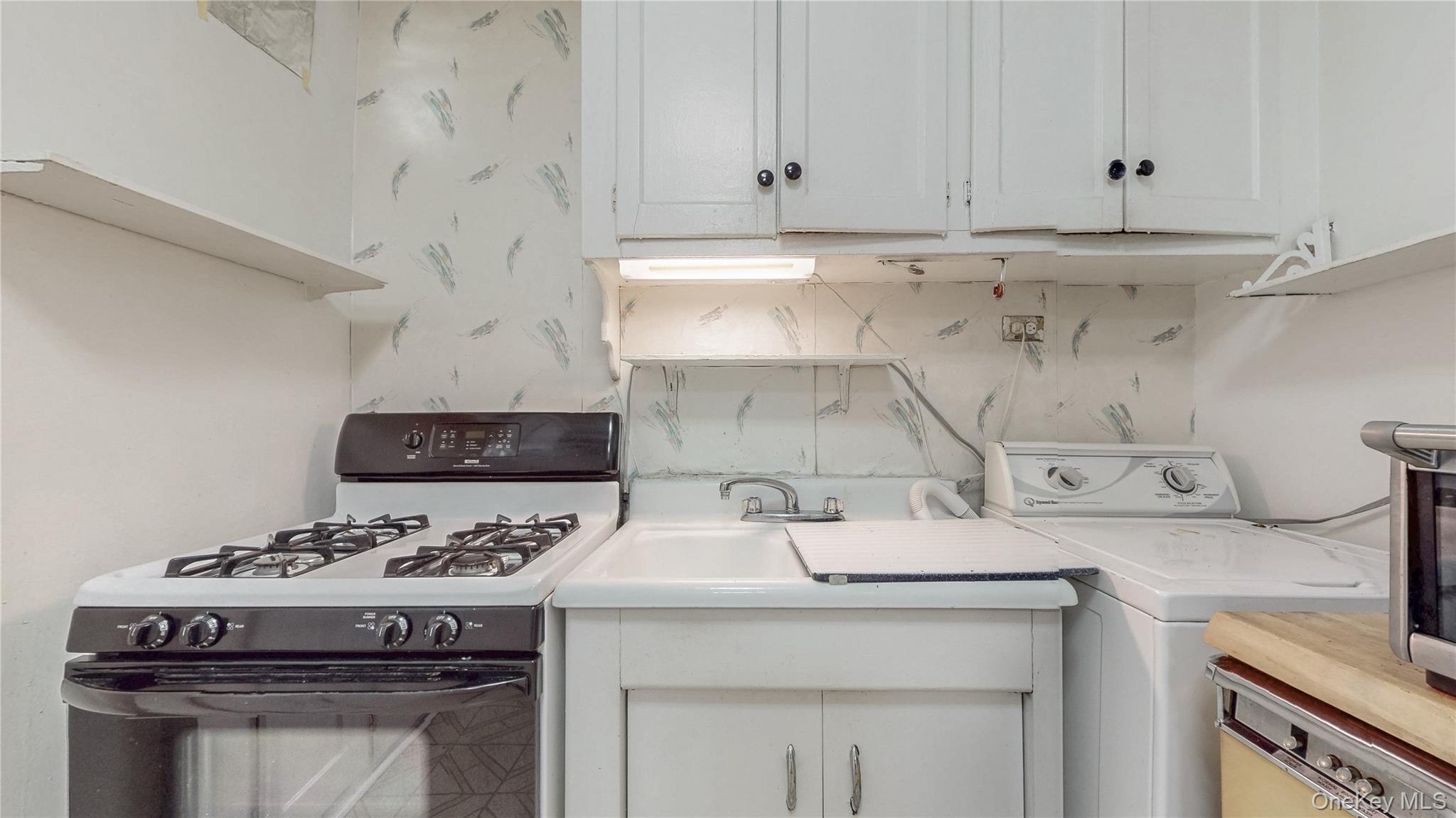 #9 photo, 65-36 Wetherole Street, Rego Park , NY 11374