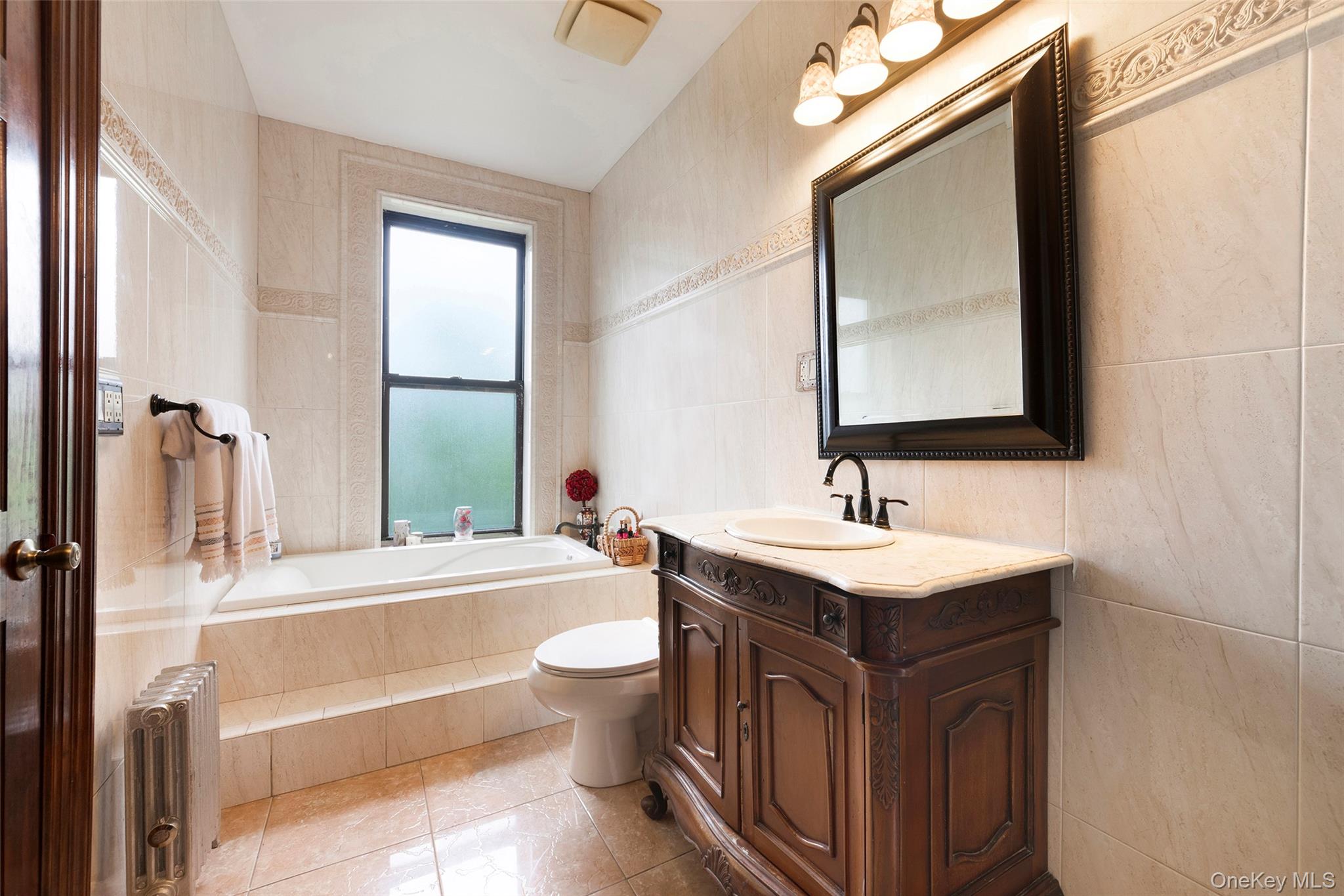 #5 photo, 121 Hancock Street, Brooklyn , NY 11216