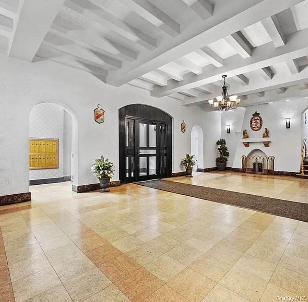 #2 photo, 37-21 80TH Street, クイーンズ区 Jackson Heights , NY 11372