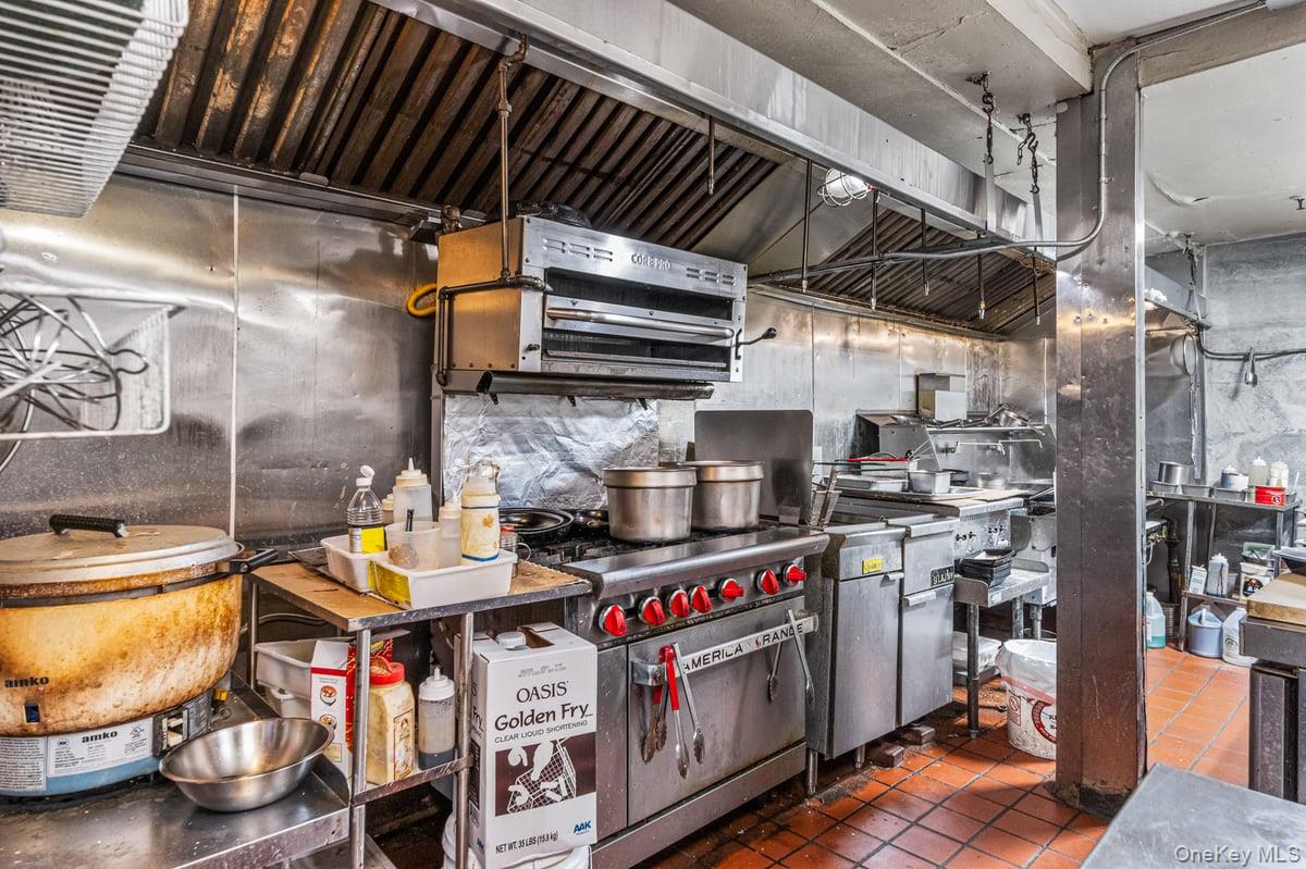 #14 photo, 4 Main Street, サフォーク郡 Kings Park , NY 11754