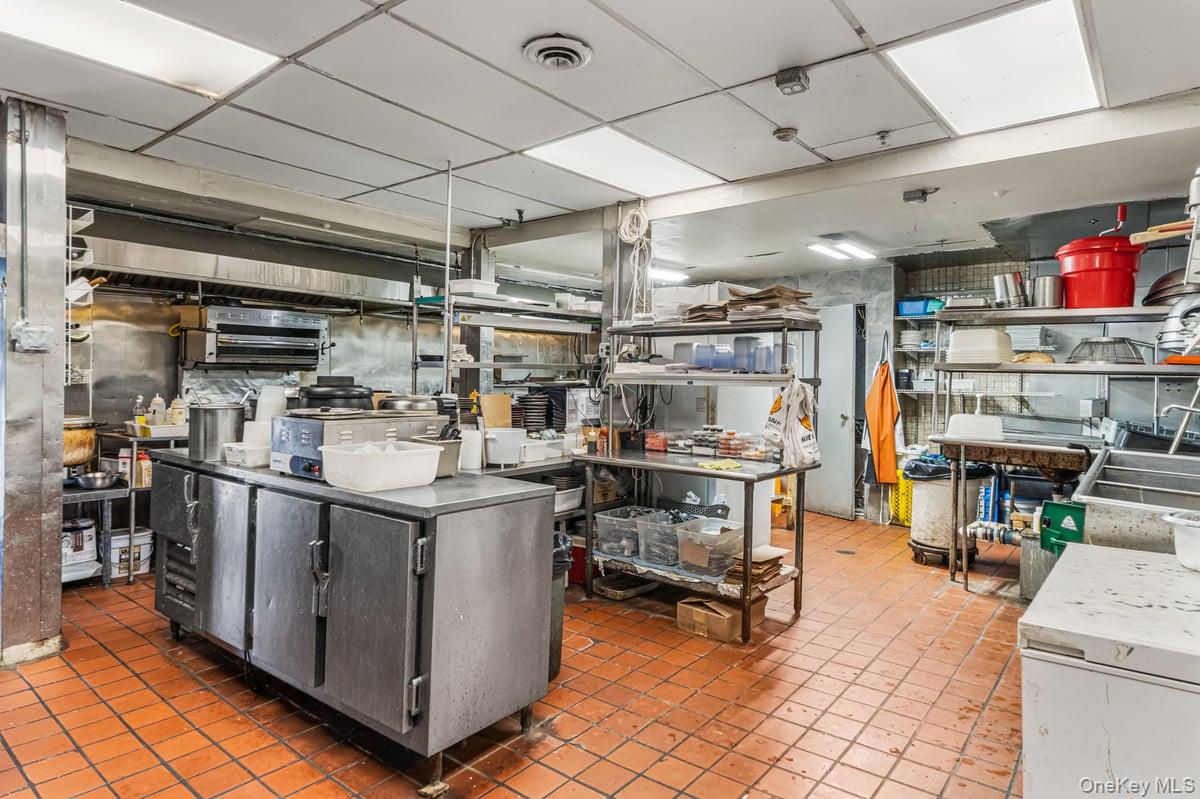 #15 photo, 4 Main Street, サフォーク郡 Kings Park , NY 11754