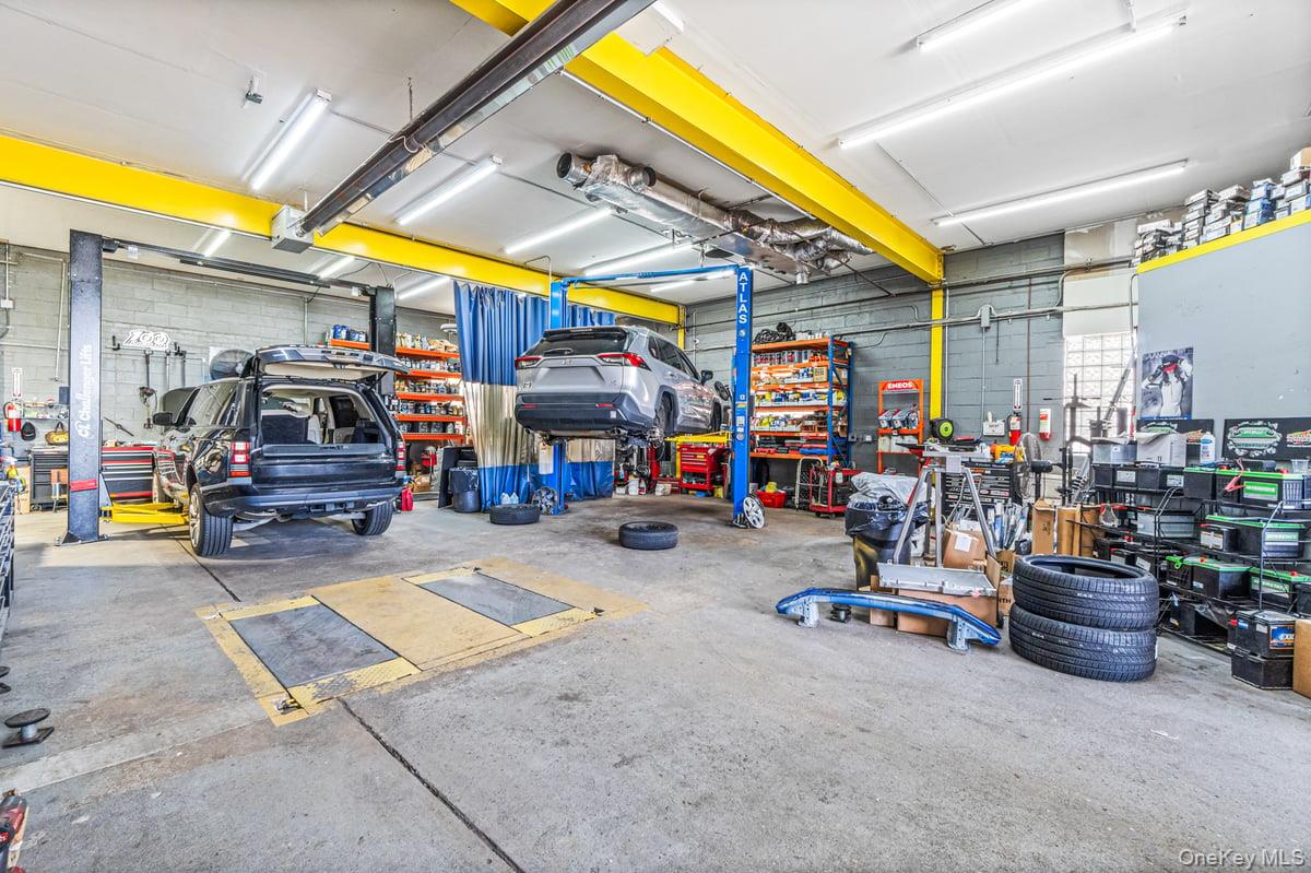 #5 photo, 15 Windsor Court, ナッソー郡 Mineola , NY 11501