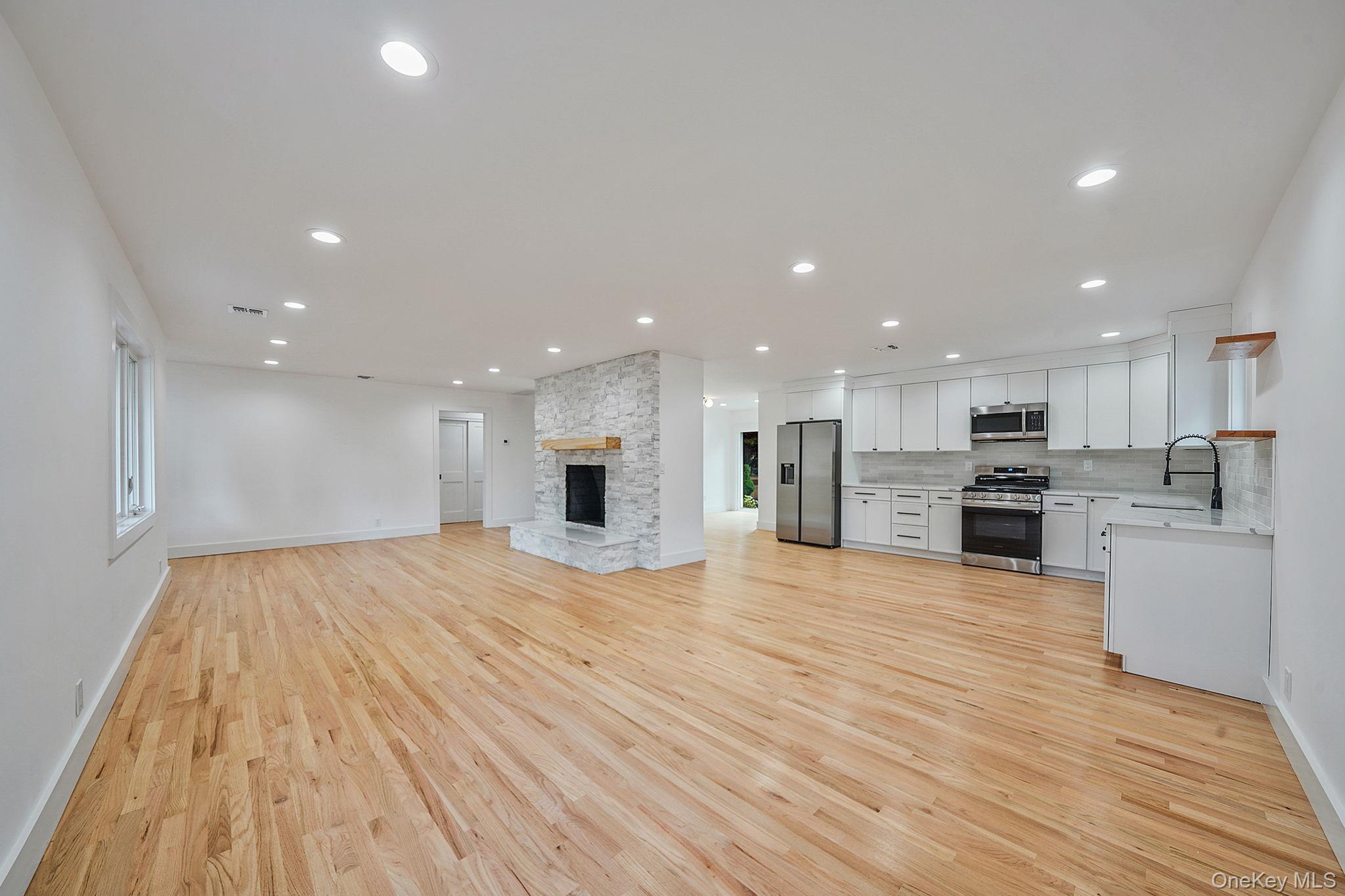 #9 photo, 32 Fairview Avenue, ナッソー郡 Port Washington , NY 11050