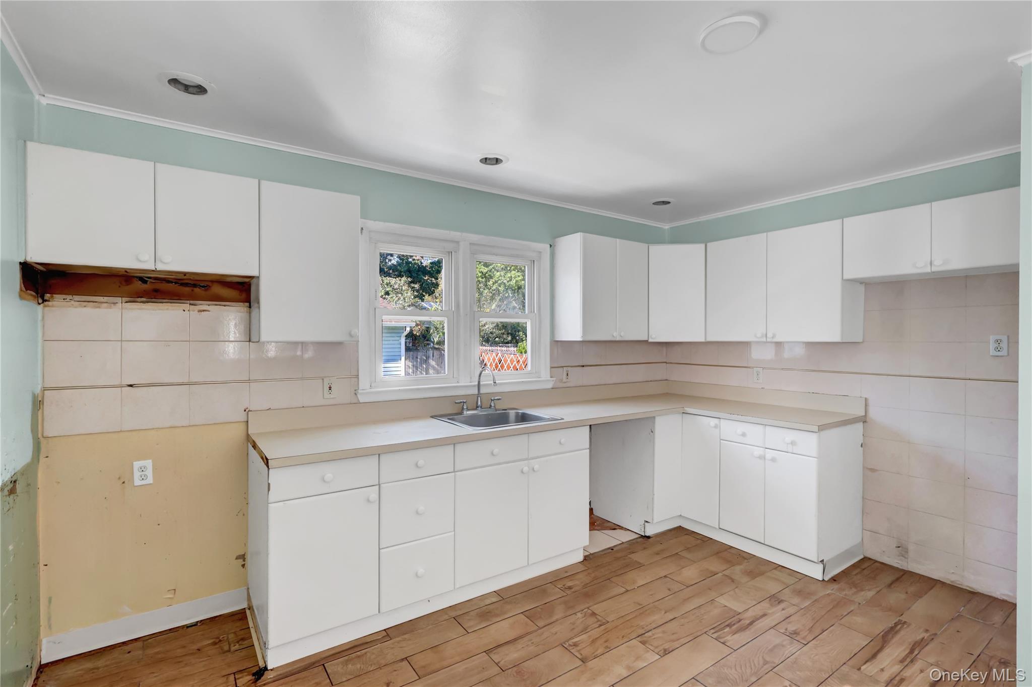 #6 photo, 182 Lexington Road, サフォーク郡 Shirley , NY 11967