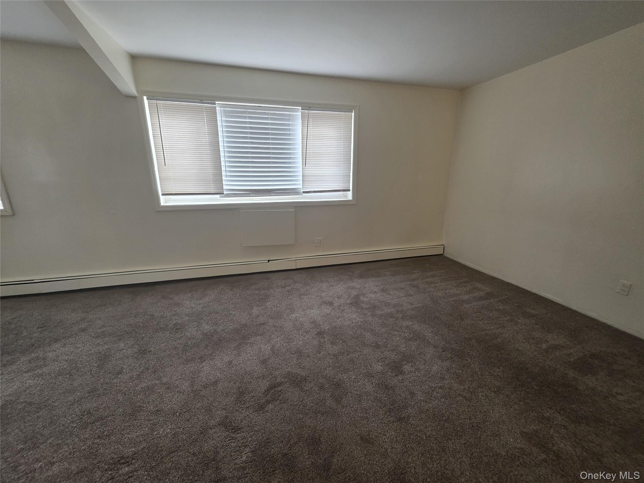 #7 photo, 16019 Horace Harding Expressway, クイーンズ区 Flushing , NY 11365