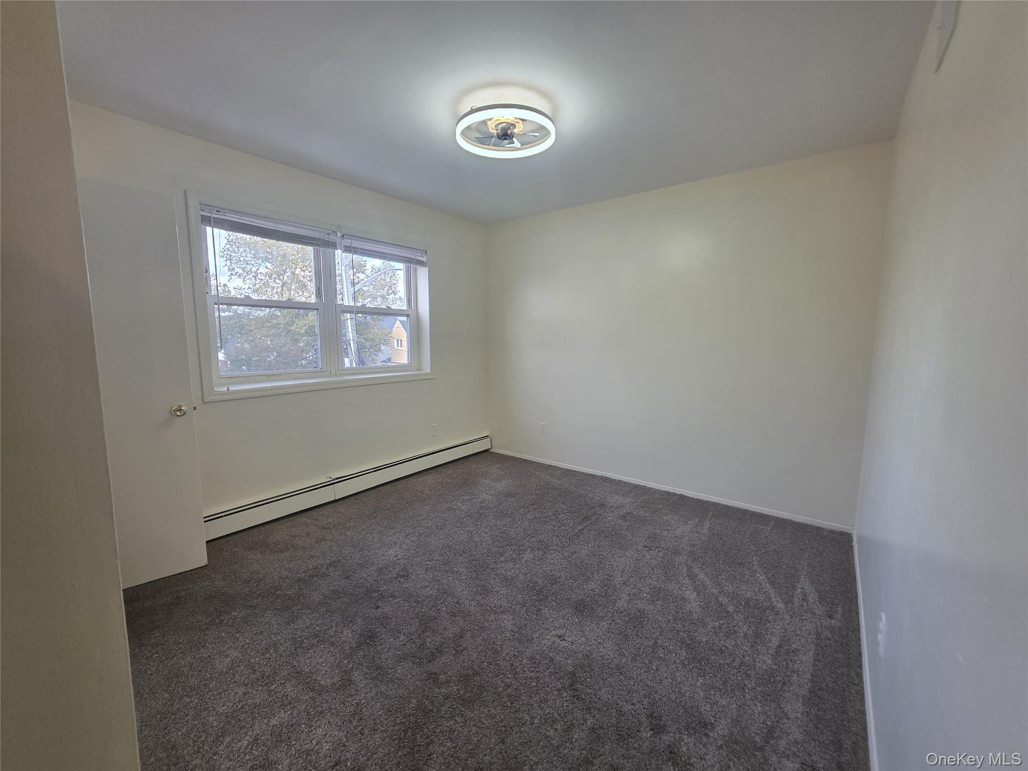 #9 photo, 16019 Horace Harding Expressway, クイーンズ区 Flushing , NY 11365