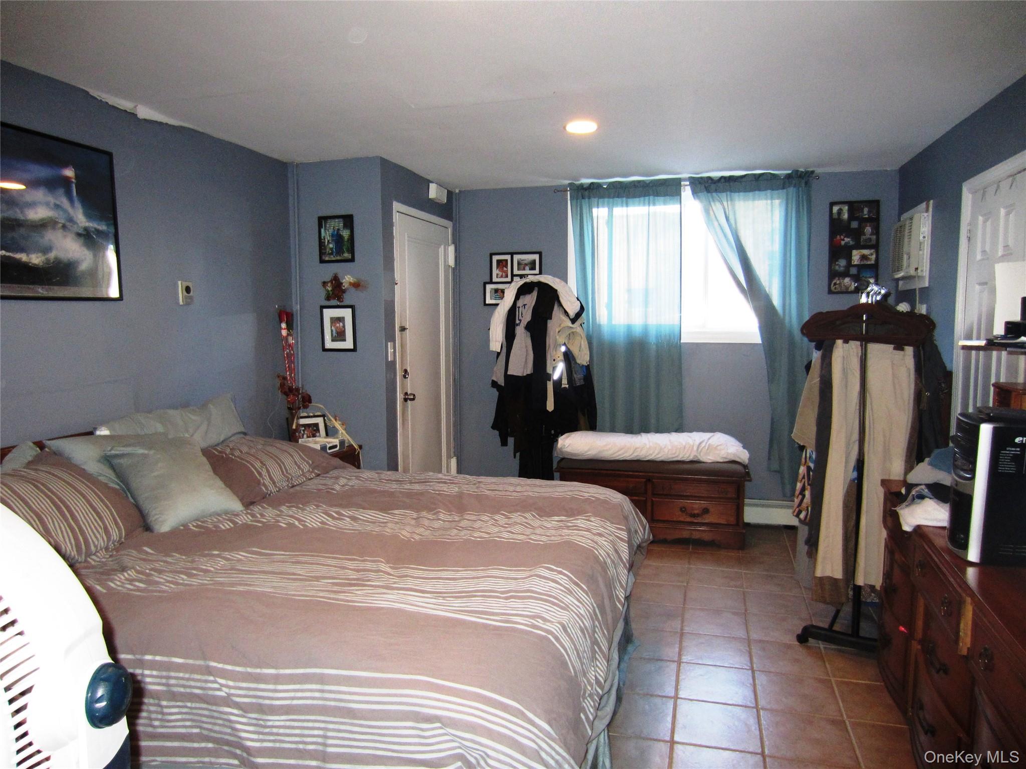 #2 photo, 109 S 15 Street, サフォーク郡 Lindenhurst , NY 11757