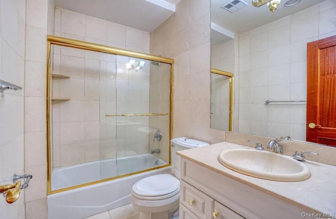 #13 photo, 171 Great Neck Road, ナッソー郡 Great Neck , NY 11021