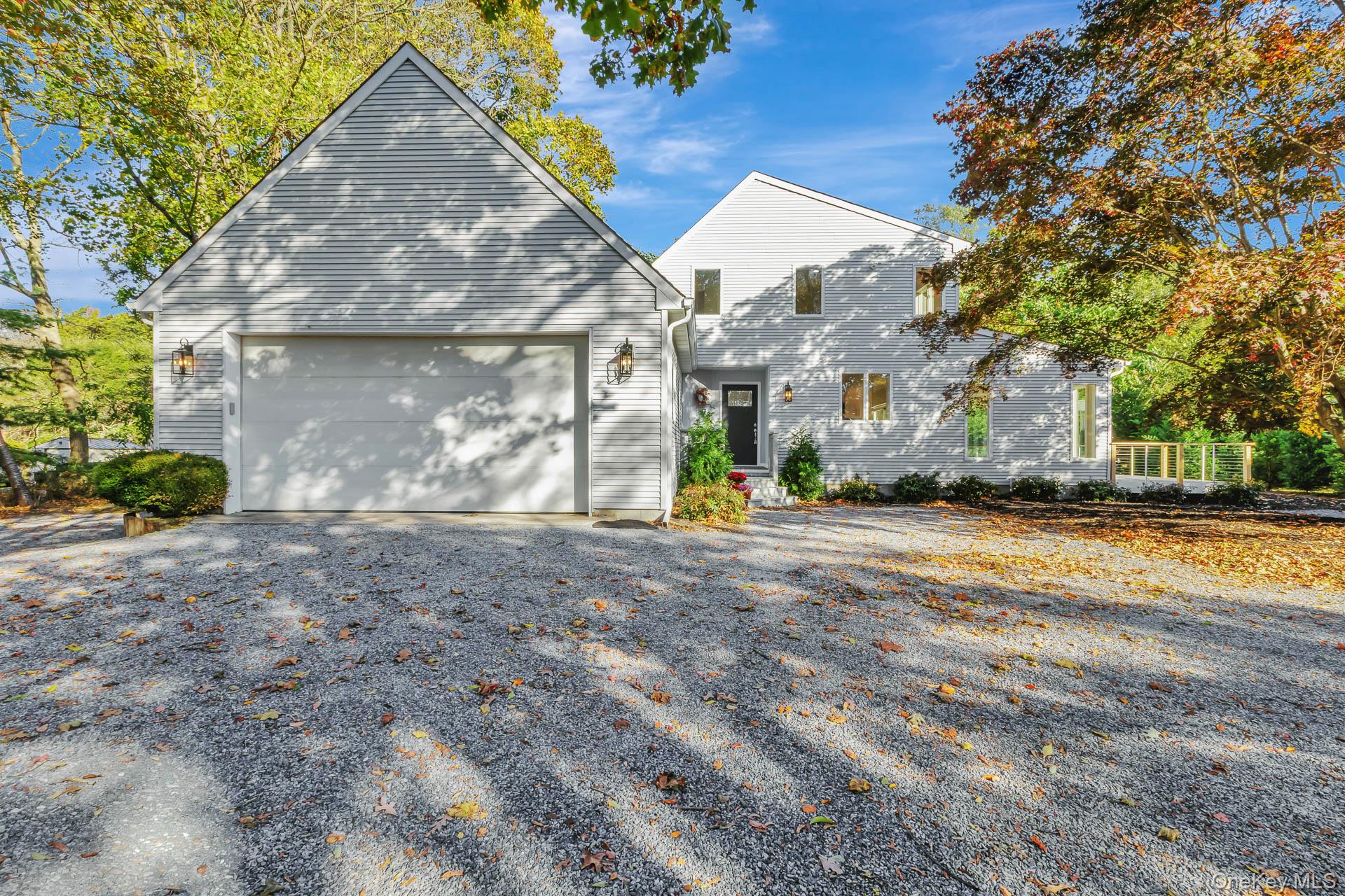 #1 photo, 47 Belleview Avenue, サフォーク郡 Center Moriches , NY 11934