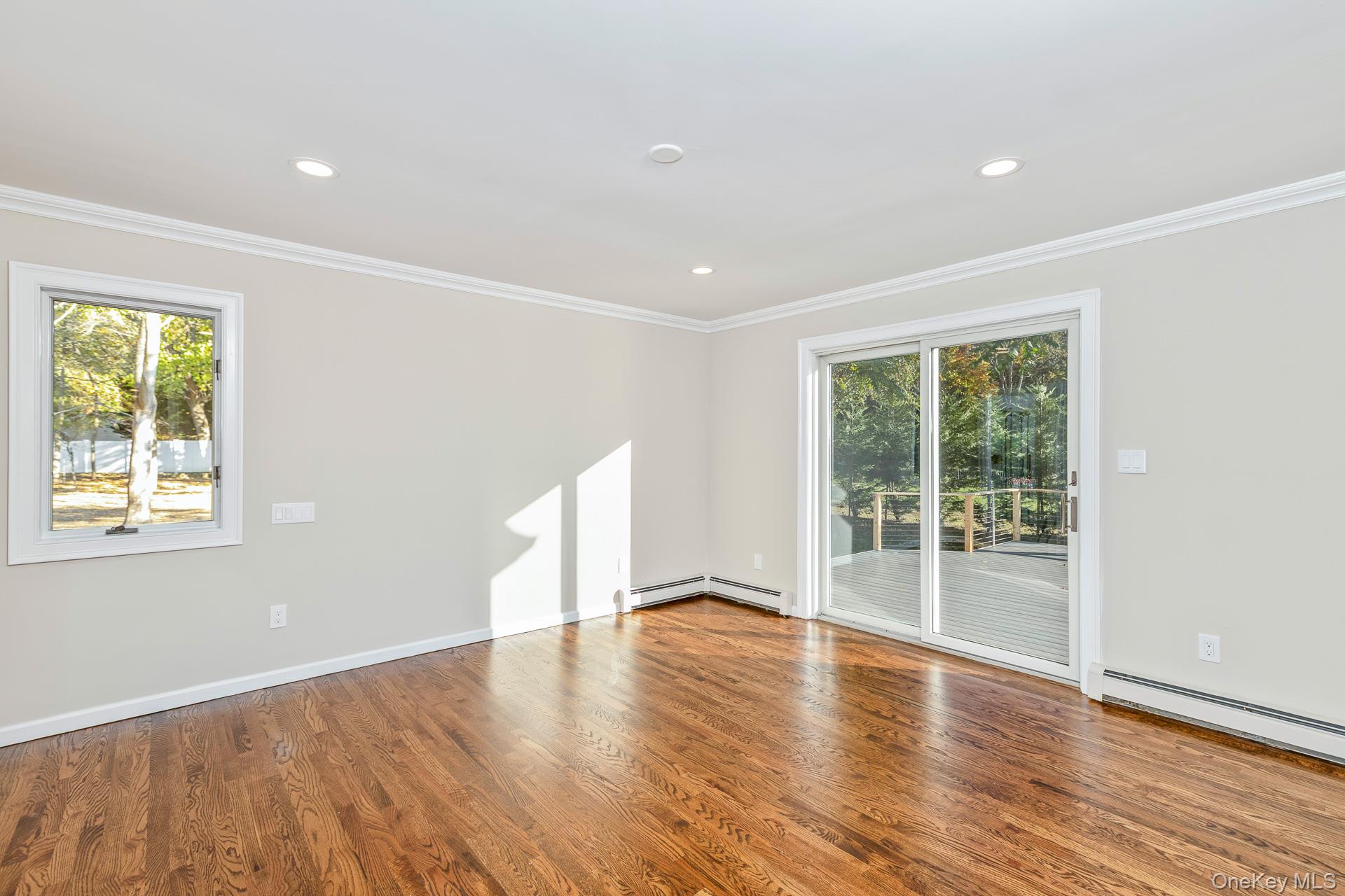 #12 photo, 47 Belleview Avenue, サフォーク郡 Center Moriches , NY 11934