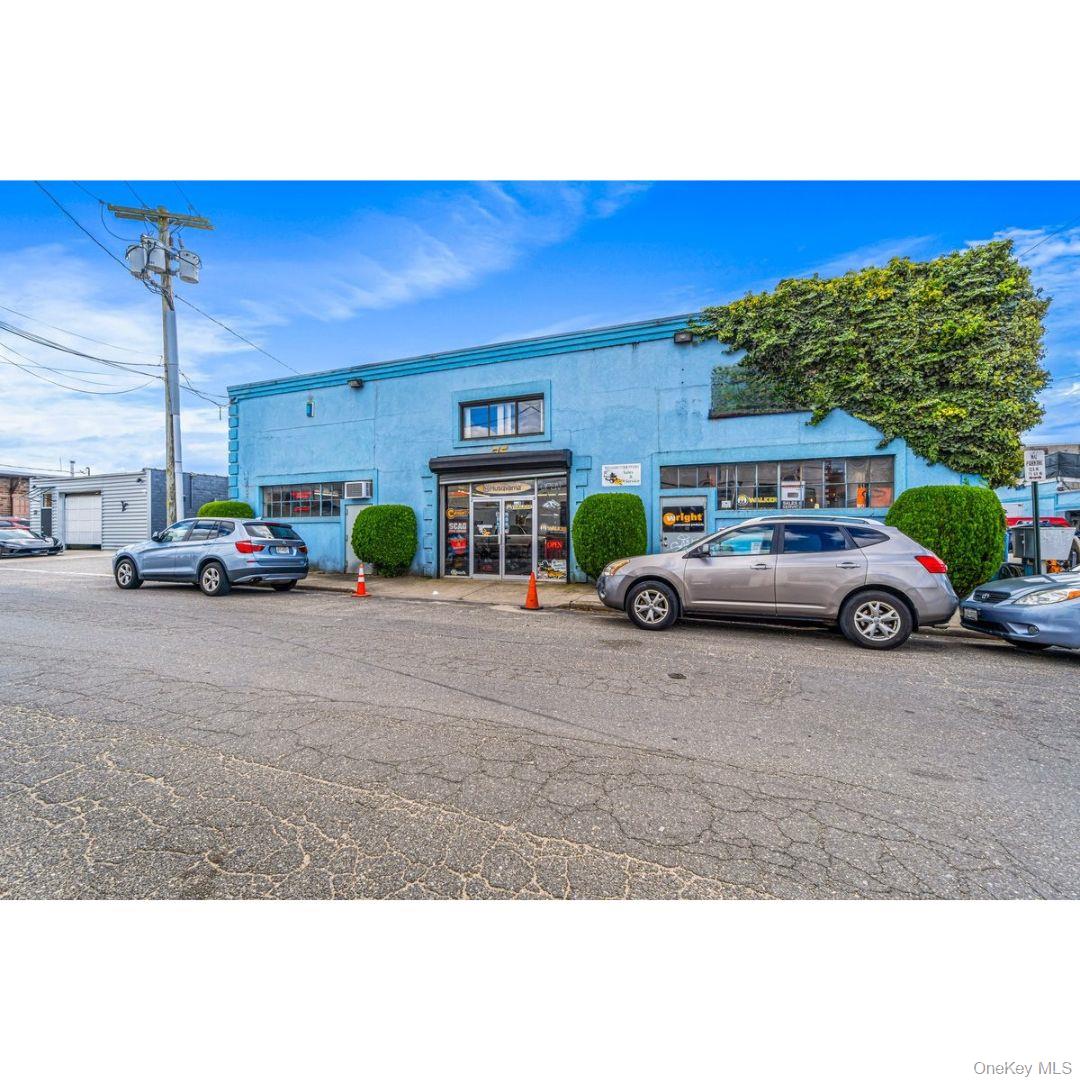 #1 photo, 75 Windsor Avenue, ナッソー郡 Mineola , NY 11501