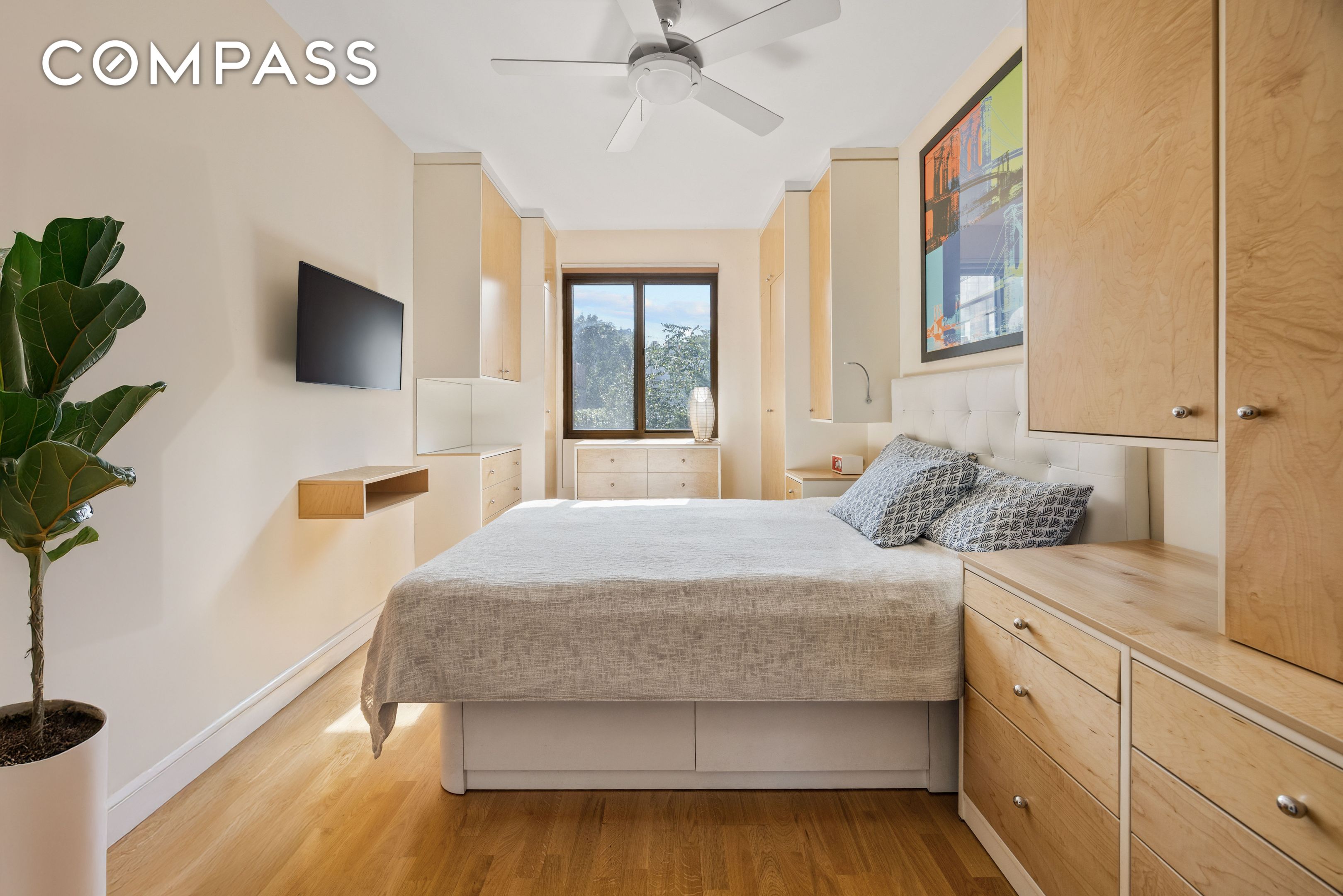 #6 photo, 500 4th Avenue, Gowanus , NY 11215