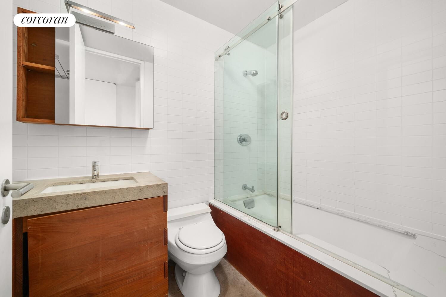 #7 photo, New York City, マンハッタン Yorkville , NY 10028