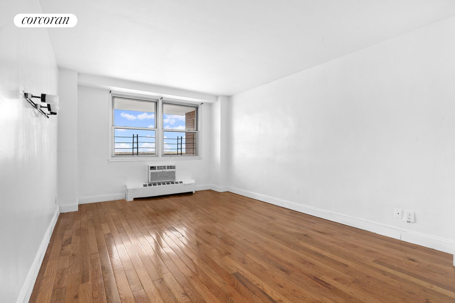 #9 photo, Brooklyn, ブルックリン区 East Flatbush , NY 11210