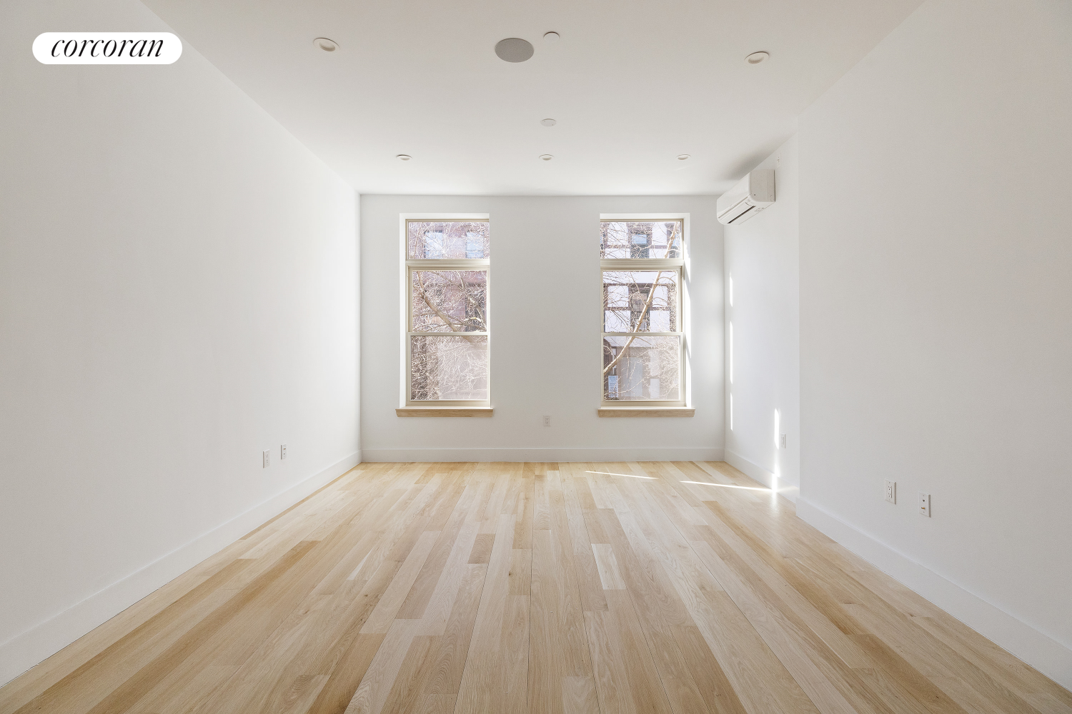 #4 photo, New York City, マンハッタン Central Harlem , NY 10030