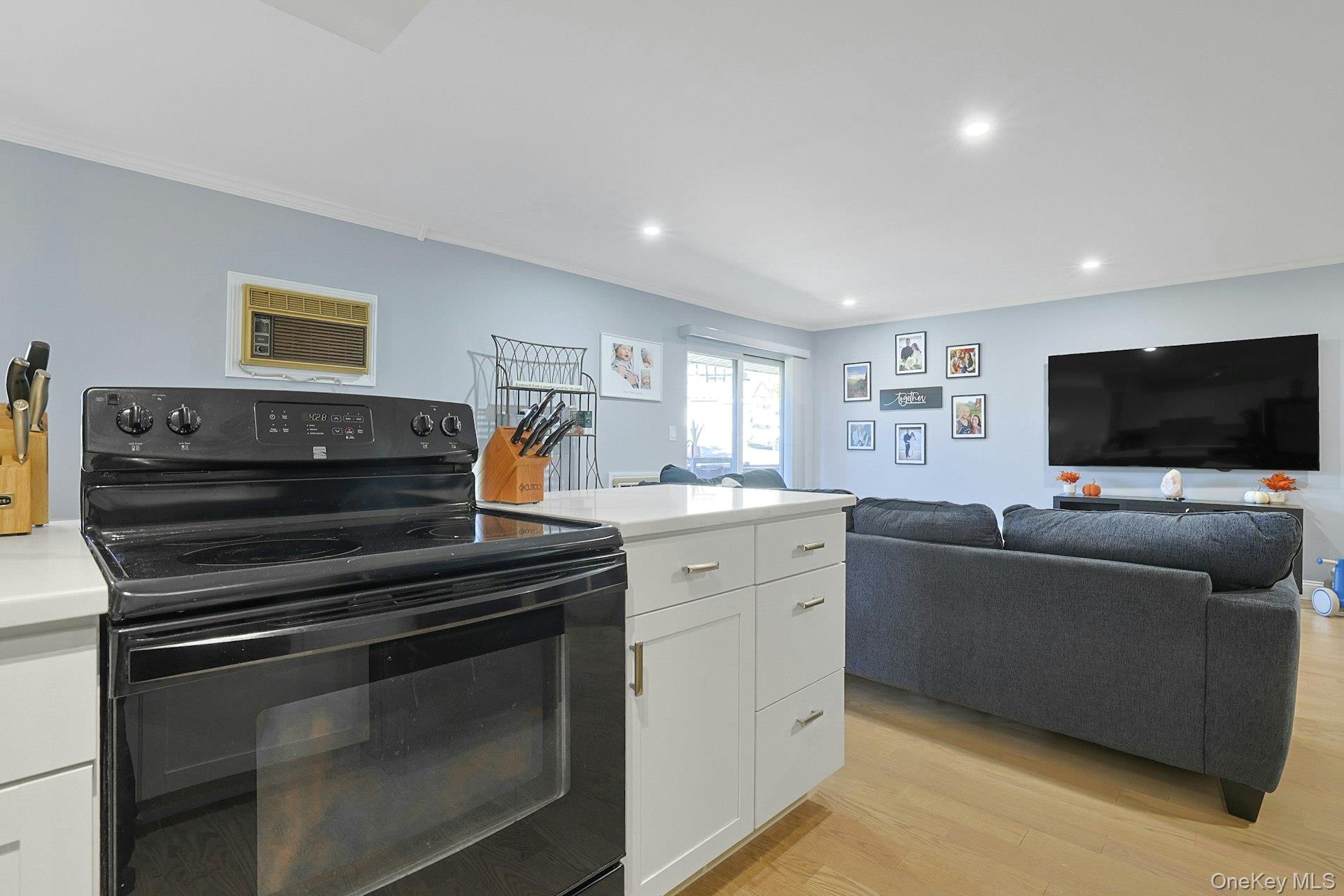 #8 photo, 153 Sierra Vista Lane, Valley Cottage , NY 10989