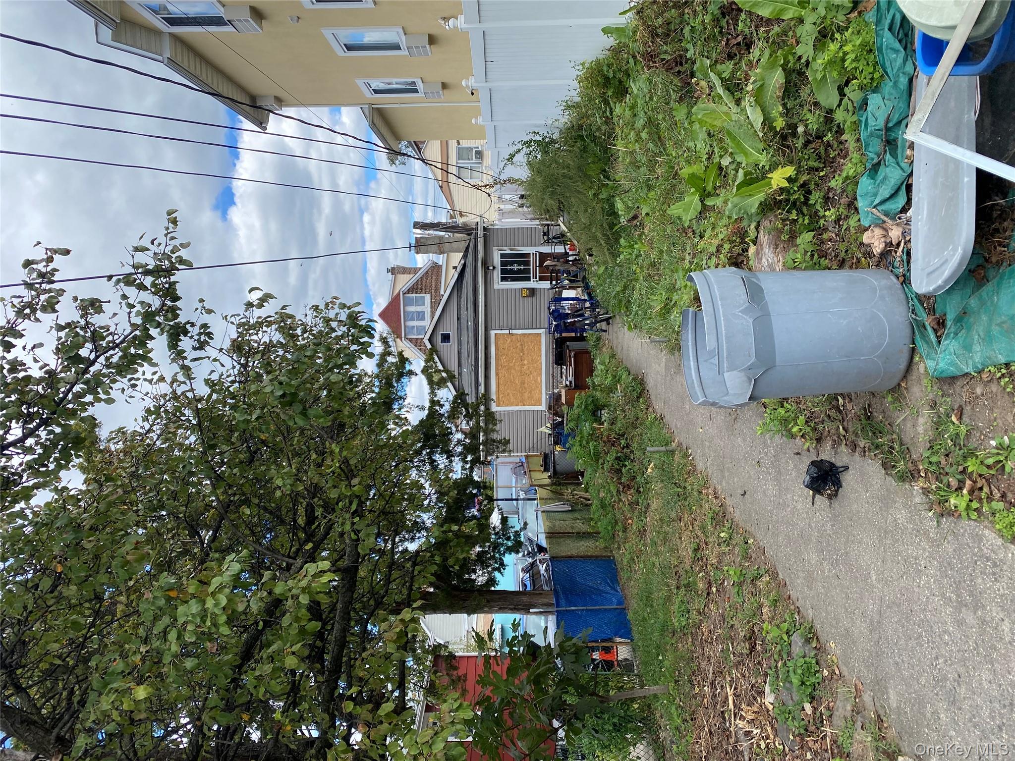 #1 photo, 122 Stephens Avenue, ブロンクス区 Bronx , NY 10473