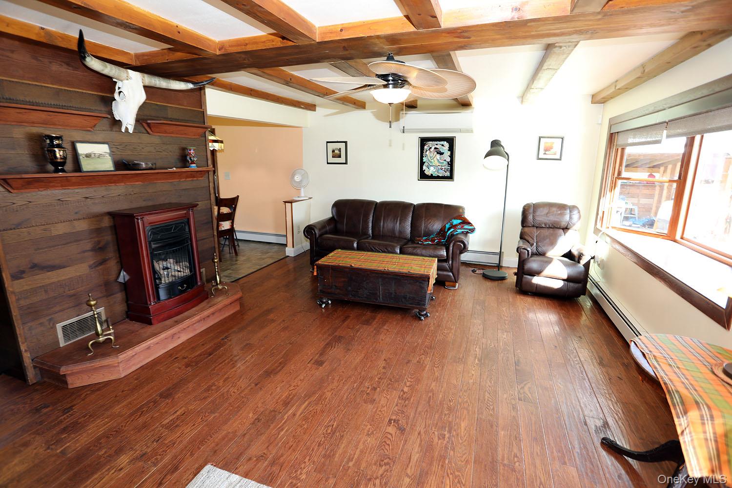 #17 photo, 31 Erlemann Road, Jeffersonville , NY 12748