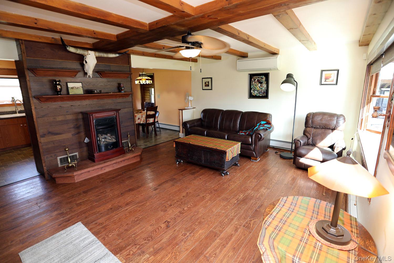 #5 photo, 31 Erlemann Road, Jeffersonville , NY 12748