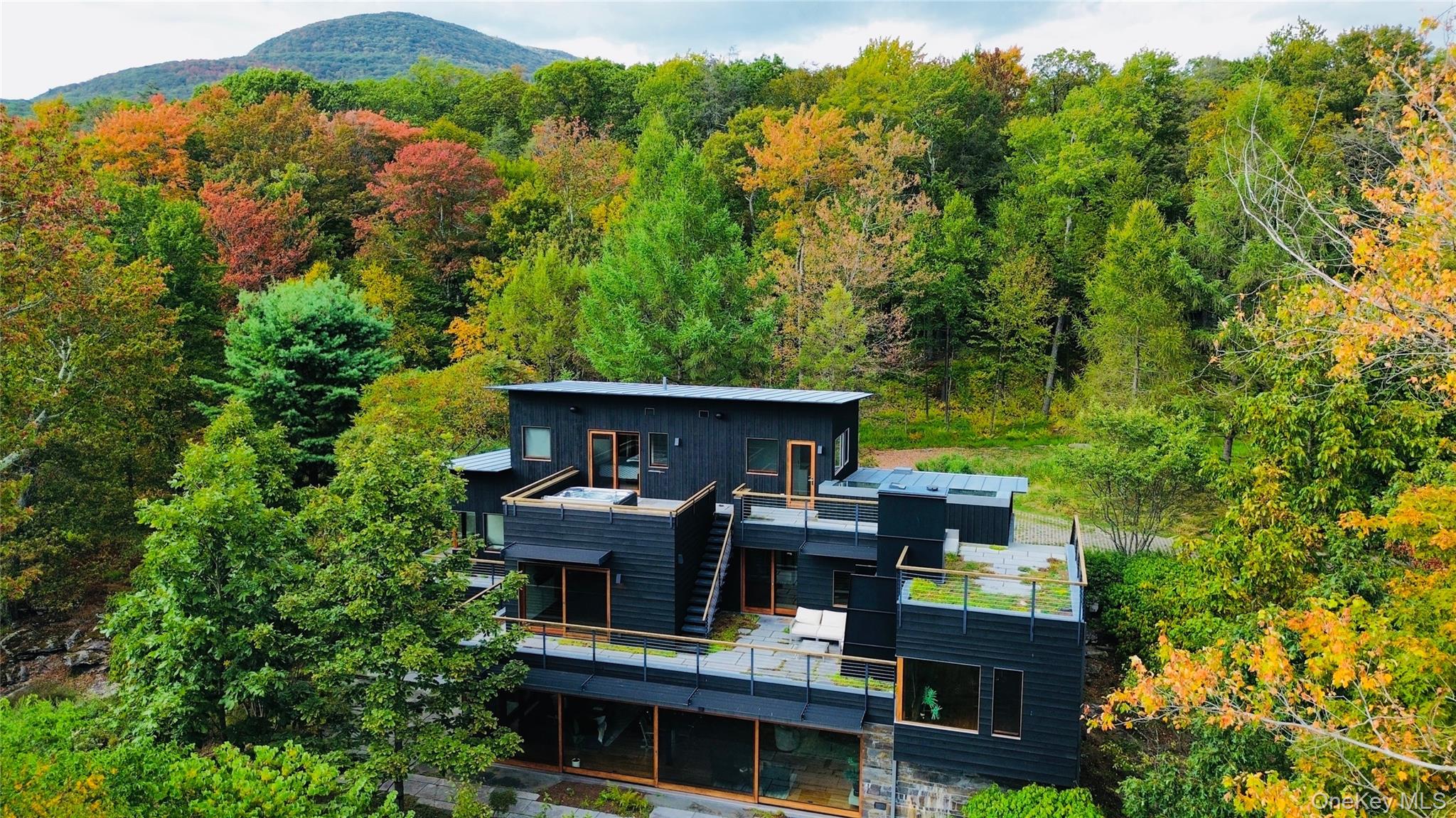 #1 photo, 125 Valley View Way, Lake Hill , NY 12448