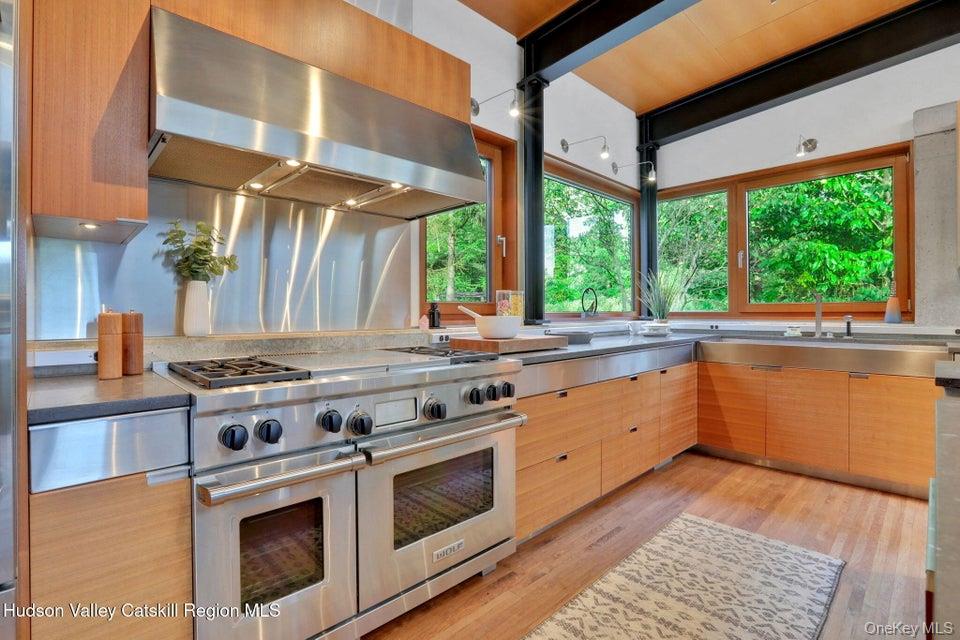 #5 photo, 125 Valley View Way, Lake Hill , NY 12448