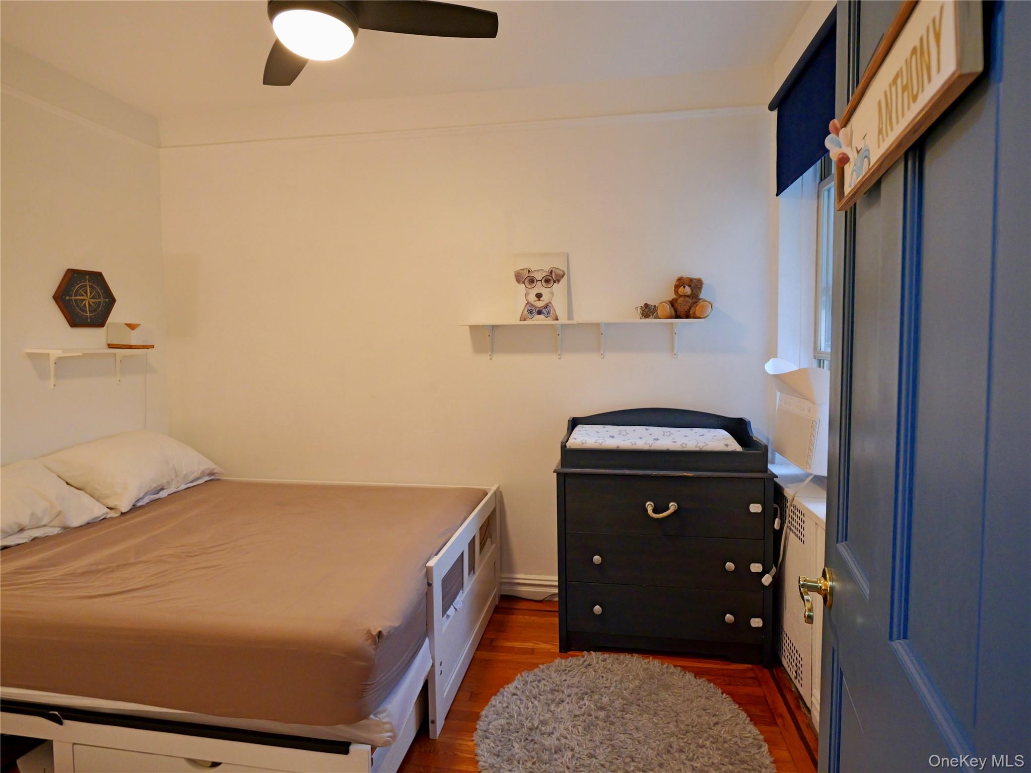 #13 photo, 3321 Bruckner Blvd., ブロンクス区 Bronx , NY 10461