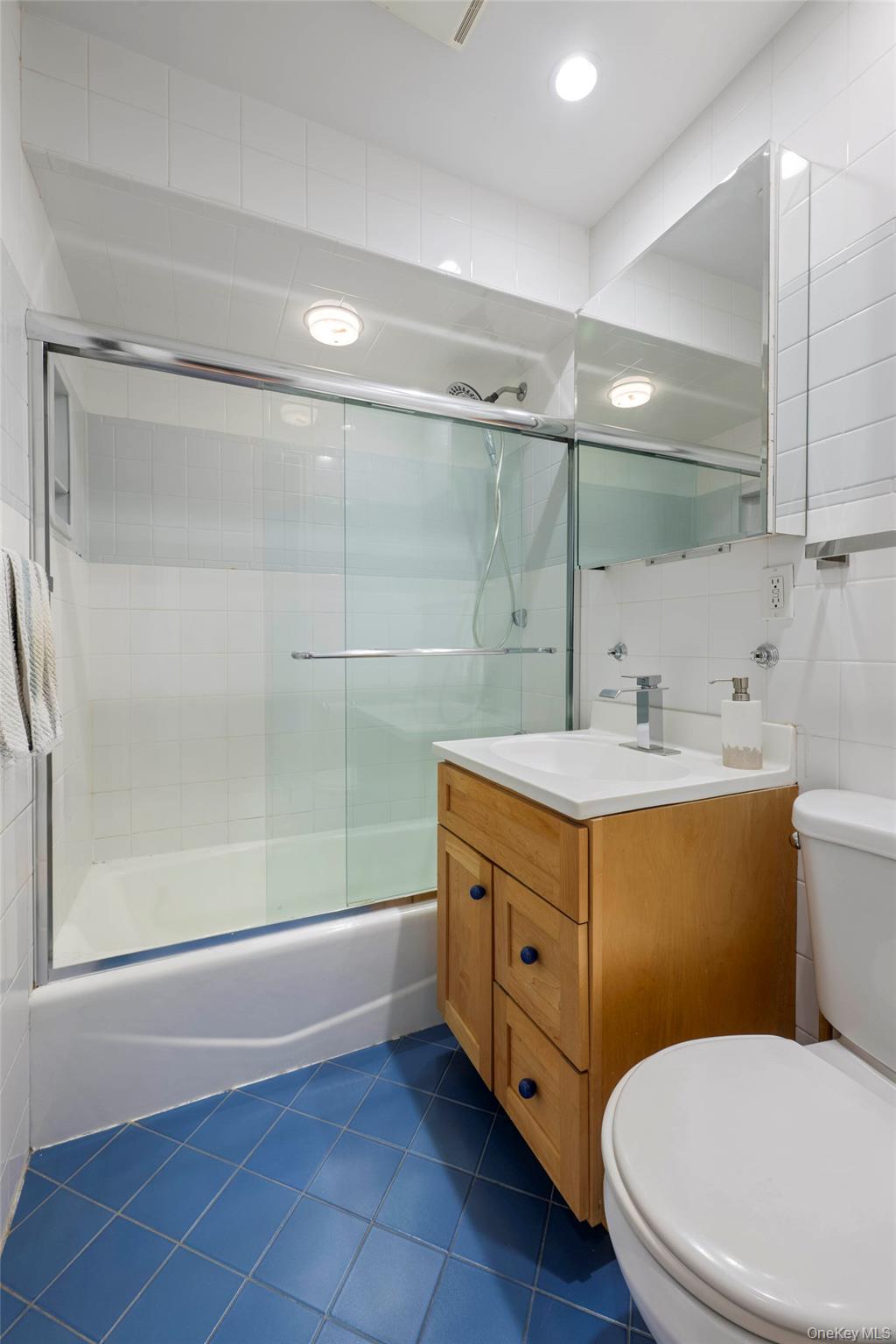 #18 photo, 3750 Hudson Manor Terrace, ブロンクス区 Bronx , NY 10463