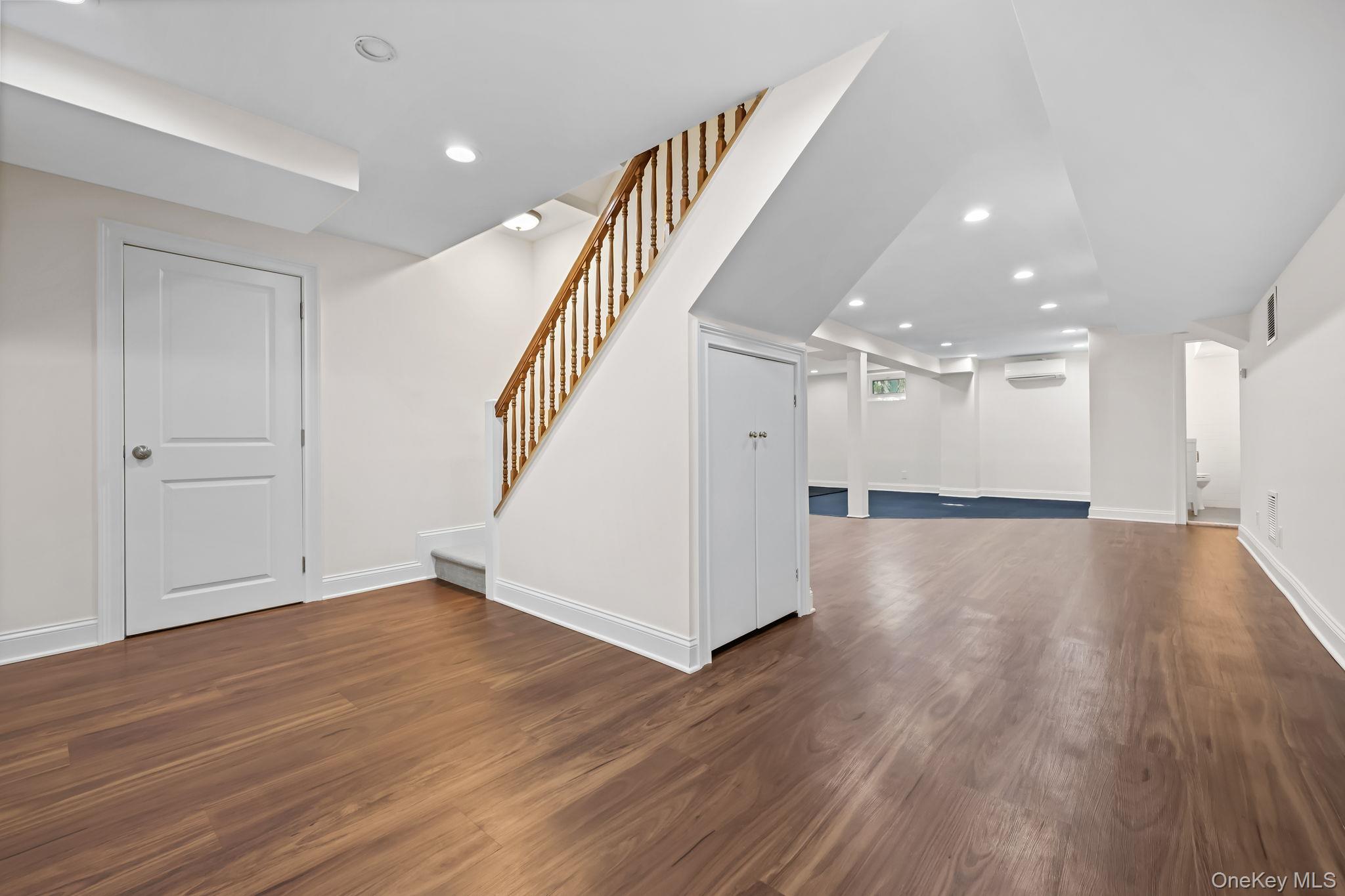 #20 photo, 3 Elm Road, Scarsdale , NY 10583