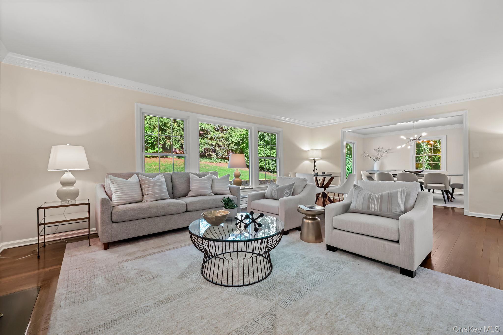 #4 photo, 3 Elm Road, Scarsdale , NY 10583