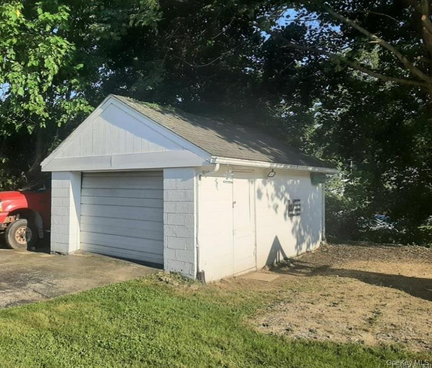 #10 photo, 8 Poplar Street, Poughkeepsie , NY 12601