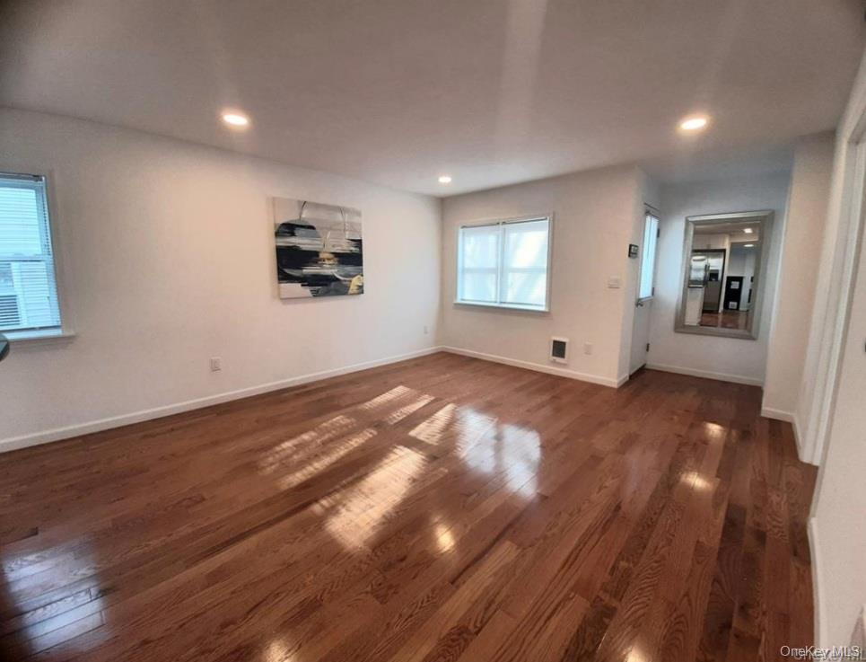 #6 photo, 8 Poplar Street, Poughkeepsie , NY 12601