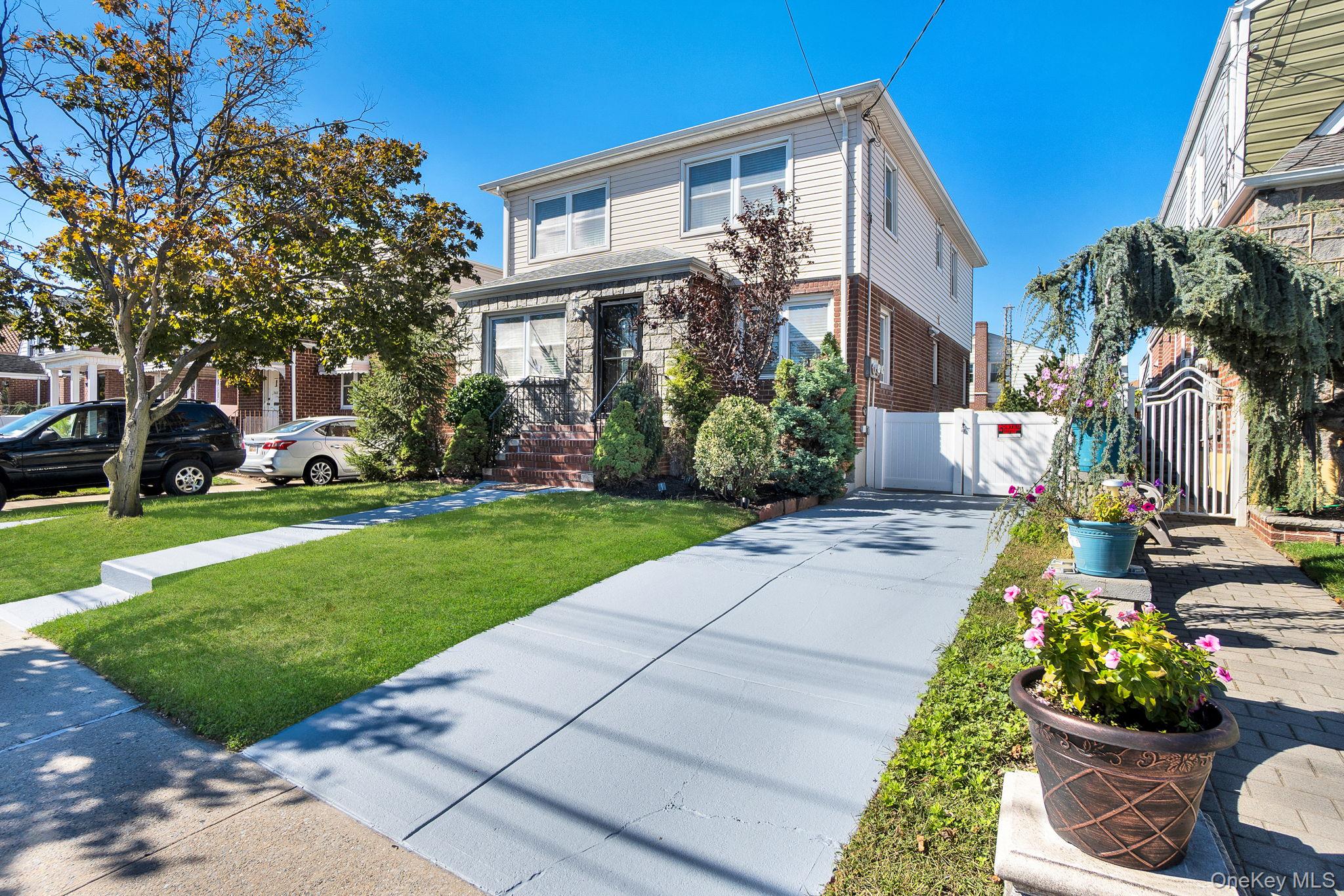 #2 photo, 149-34A Lefferts Boulevard, South Ozone Park , NY 11420