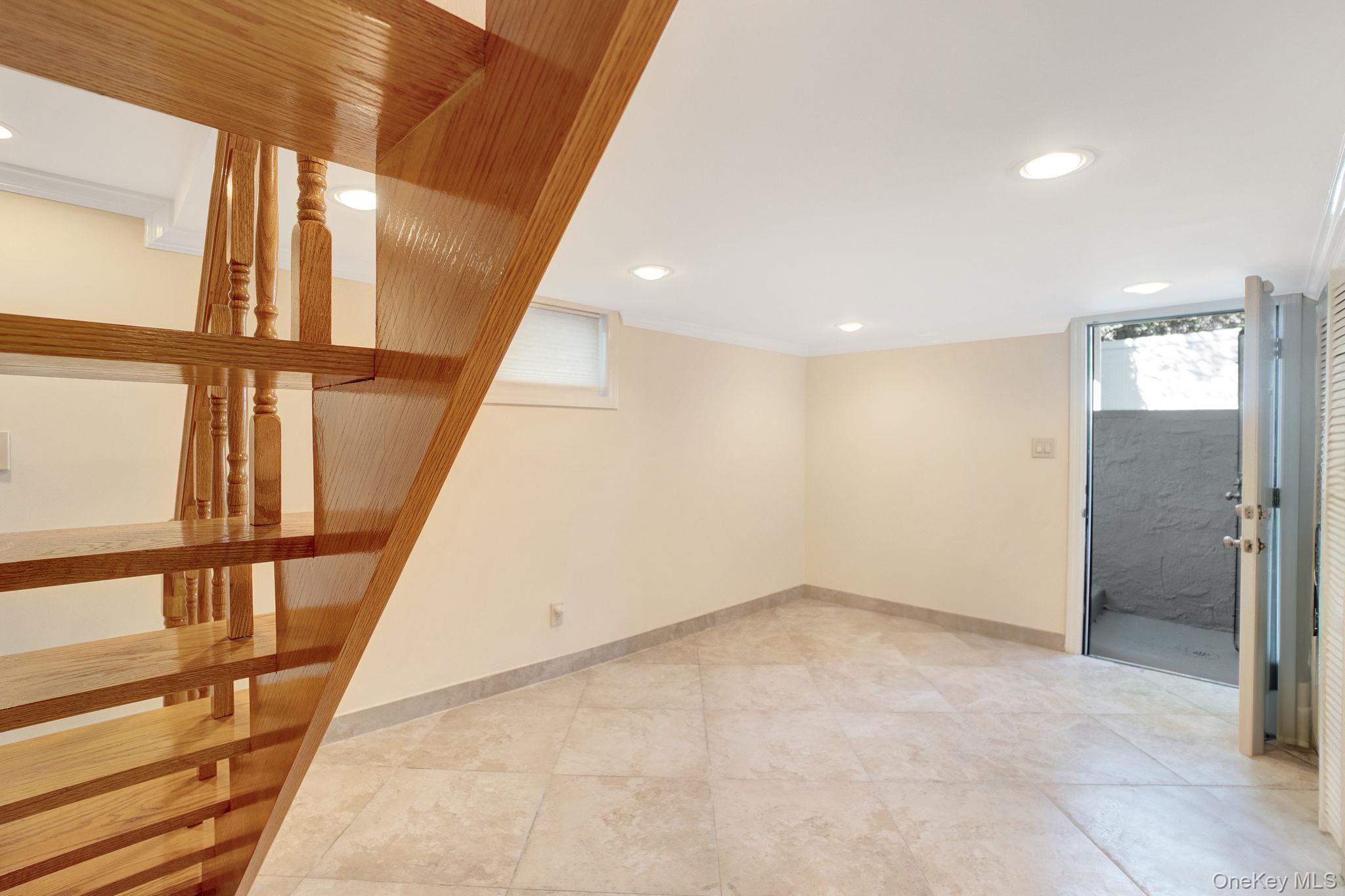 #20 photo, 149-34A Lefferts Boulevard, South Ozone Park , NY 11420